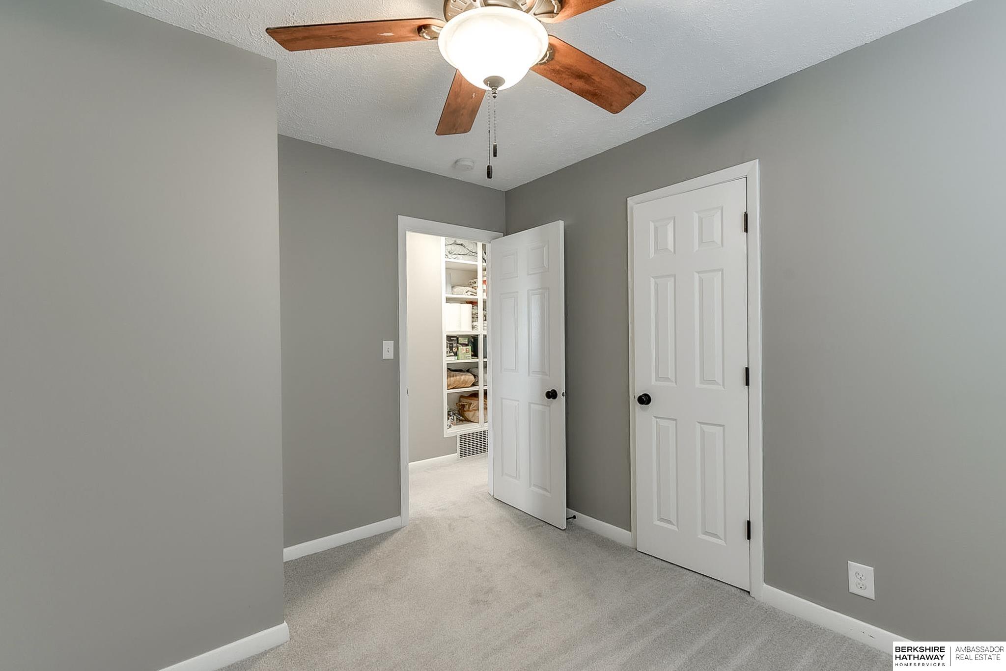 Wahoo, Nebraska 68066, United States, 3 Bedrooms Bedrooms, ,2 BathroomsBathrooms,Residential,Pending,13428