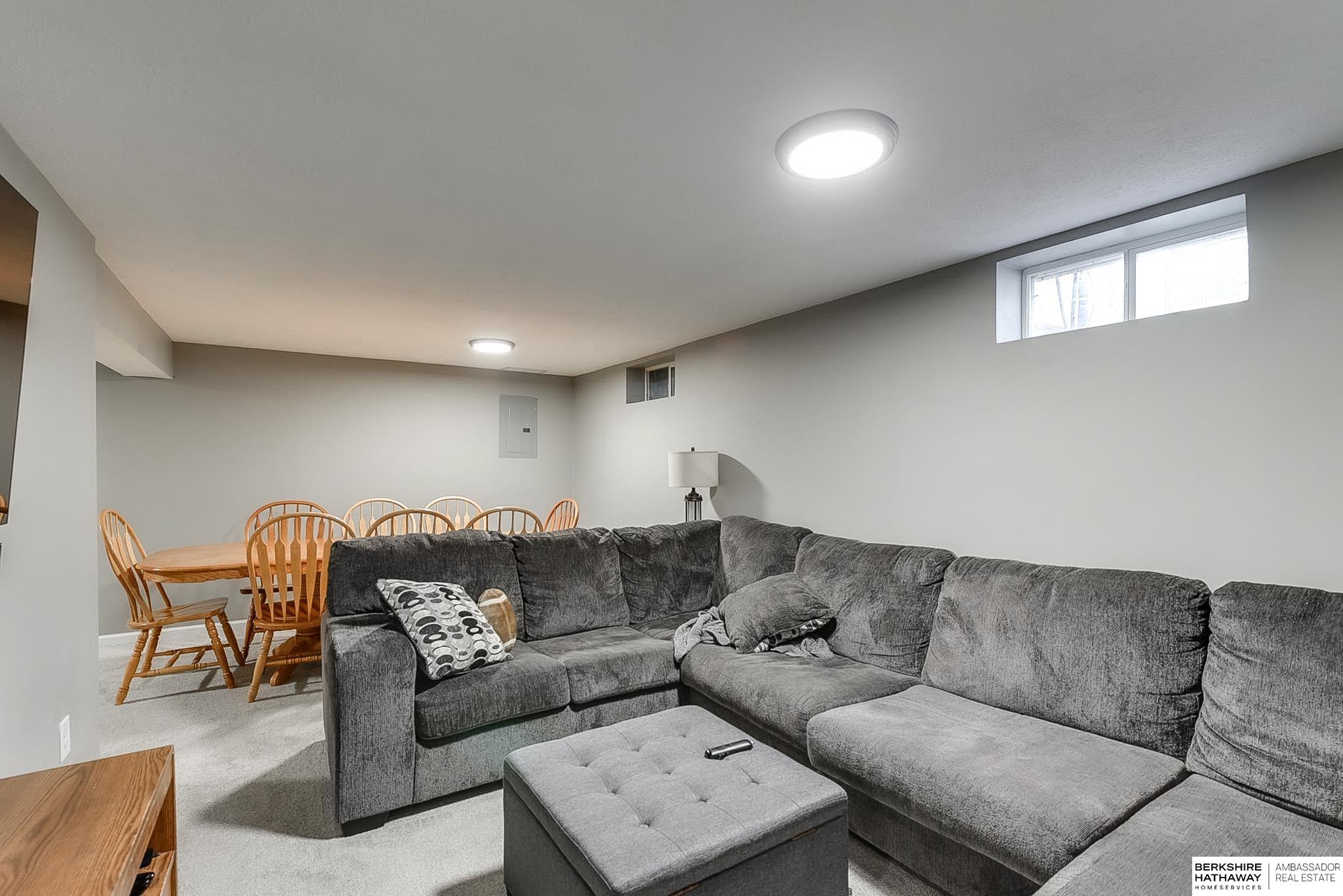 Wahoo, Nebraska 68066, United States, 3 Bedrooms Bedrooms, ,2 BathroomsBathrooms,Residential,Pending,13428