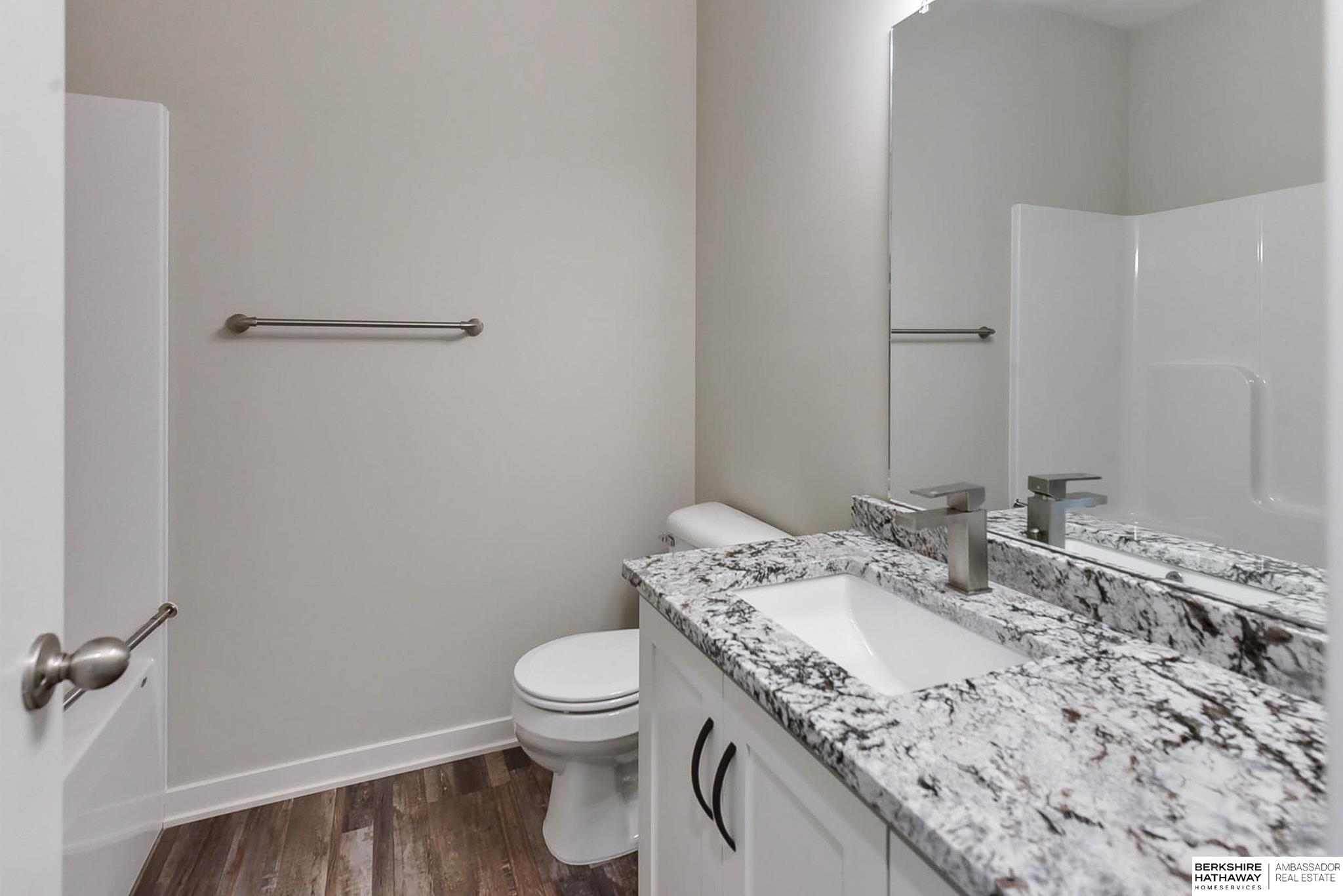 Papillion, Nebraska 68133, United States, 3 Bedrooms Bedrooms, ,2 BathroomsBathrooms,Residential,Pending,29089