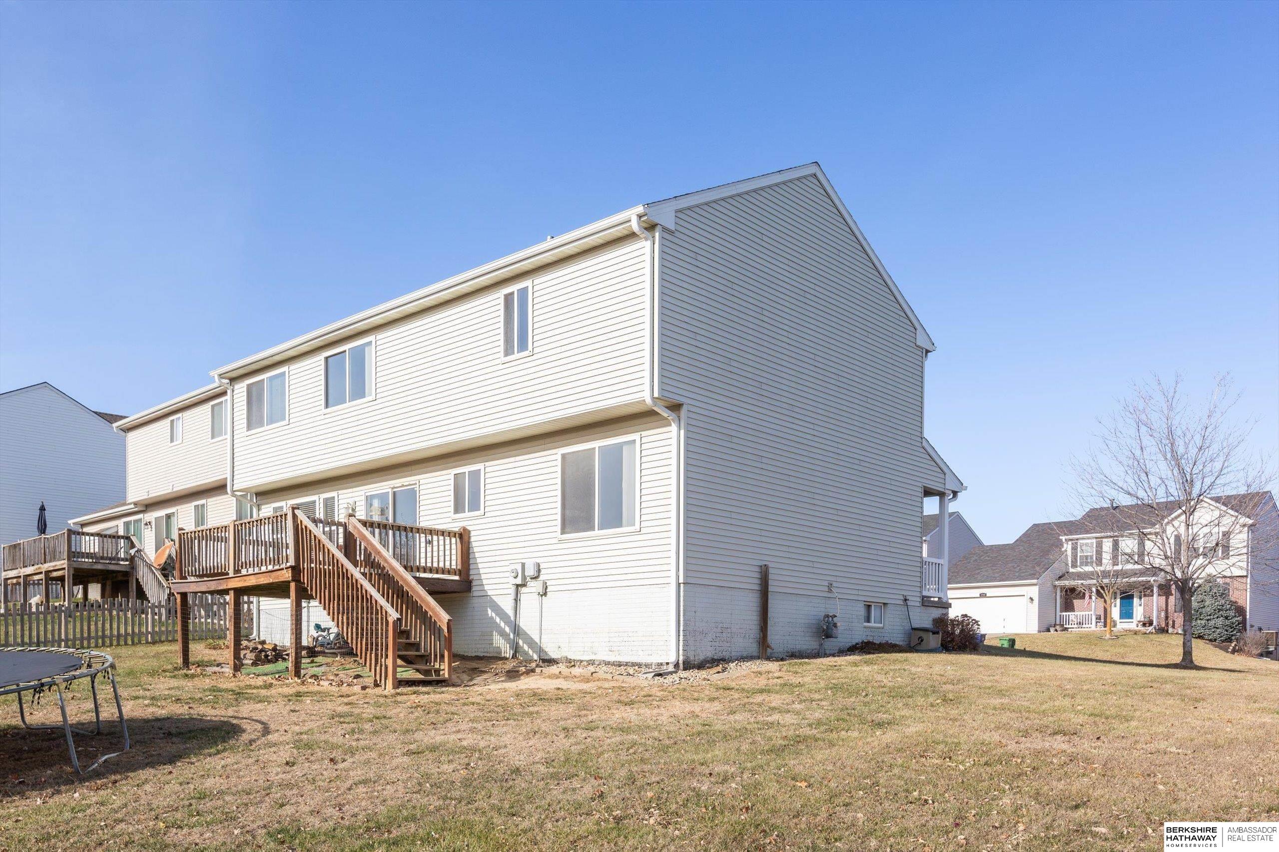 Bellevue, Nebraska 68123, United States, 4 Bedrooms Bedrooms, ,3 BathroomsBathrooms,Residential,Pending,26549