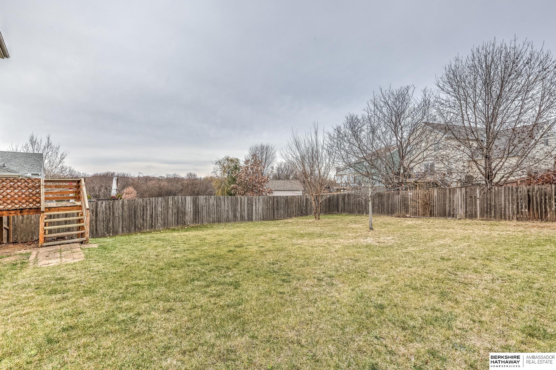 Omaha, Nebraska 68135, United States, 4 Bedrooms Bedrooms, ,3 BathroomsBathrooms,Residential,Pending,21707