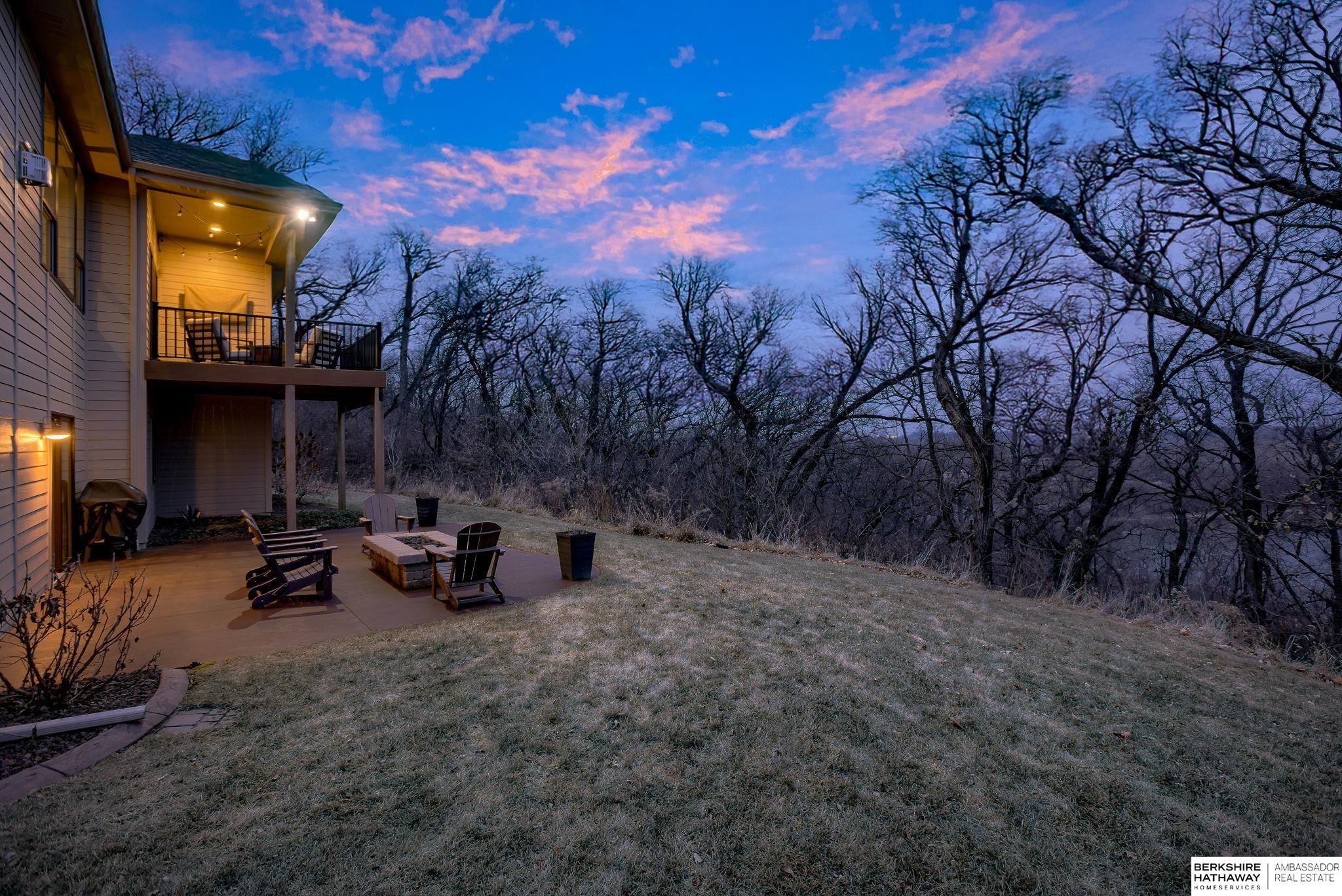 Louisville, Nebraska 68037, United States, 5 Bedrooms Bedrooms, ,3 BathroomsBathrooms,Residential,Active,8490