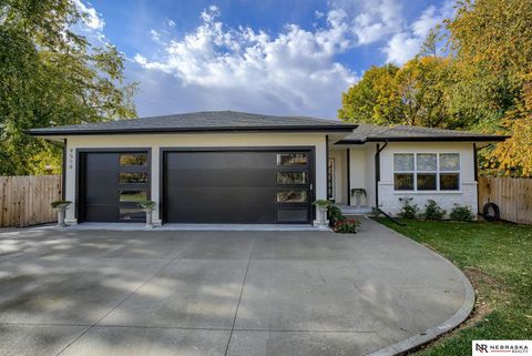 MLS: 22504875