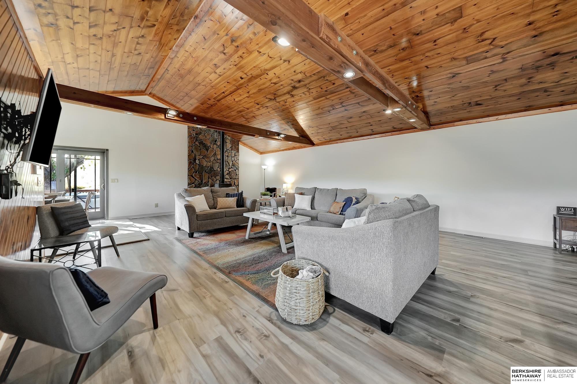 Fort Calhoun, Nebraska 68023, United States, 5 Bedrooms Bedrooms, ,3 BathroomsBathrooms,Residential,Active,1758