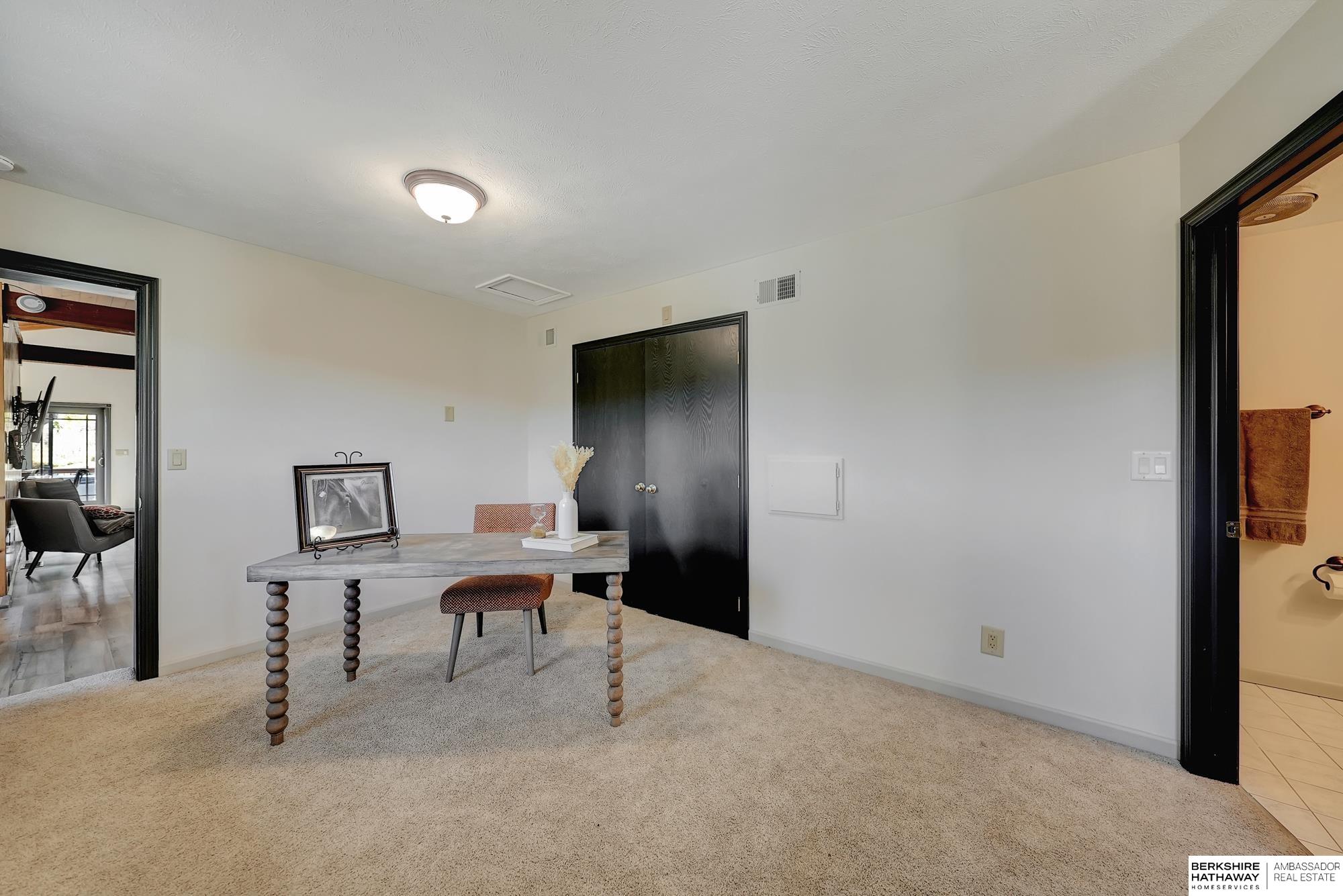 Fort Calhoun, Nebraska 68023, United States, 5 Bedrooms Bedrooms, ,3 BathroomsBathrooms,Residential,Active,1758