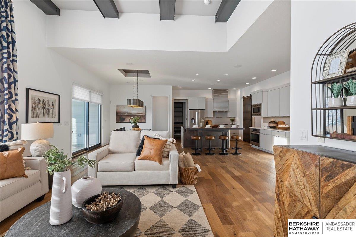 Elkhorn, Nebraska 68022, United States, 4 Bedrooms Bedrooms, ,5 BathroomsBathrooms,Residential,Pending,15675