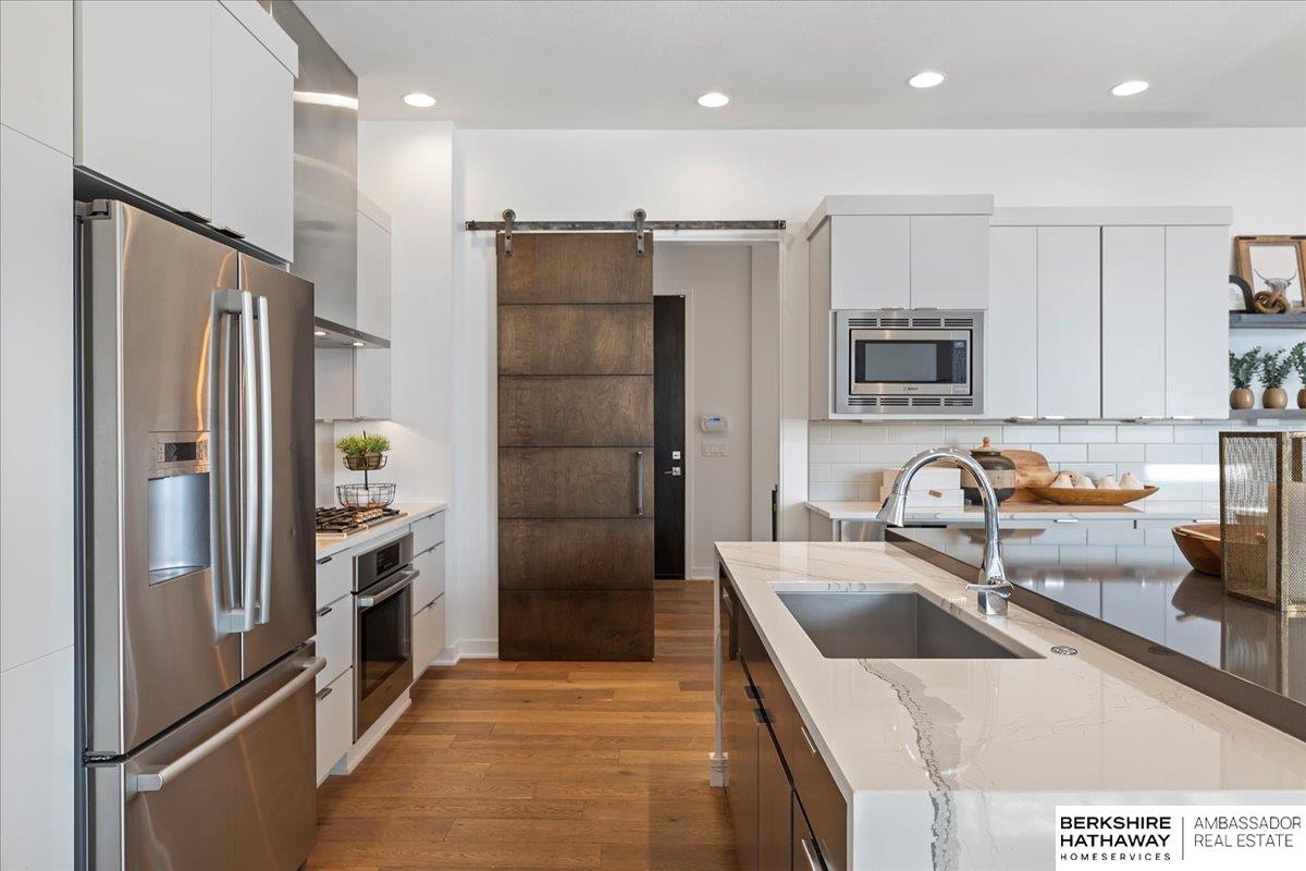 Elkhorn, Nebraska 68022, United States, 4 Bedrooms Bedrooms, ,5 BathroomsBathrooms,Residential,Pending,15675