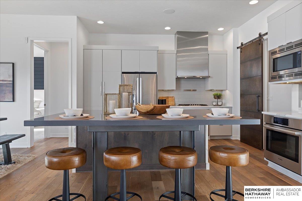 Elkhorn, Nebraska 68022, United States, 4 Bedrooms Bedrooms, ,5 BathroomsBathrooms,Residential,Pending,15675