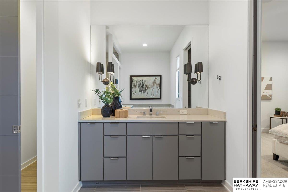 Elkhorn, Nebraska 68022, United States, 4 Bedrooms Bedrooms, ,5 BathroomsBathrooms,Residential,Pending,15675