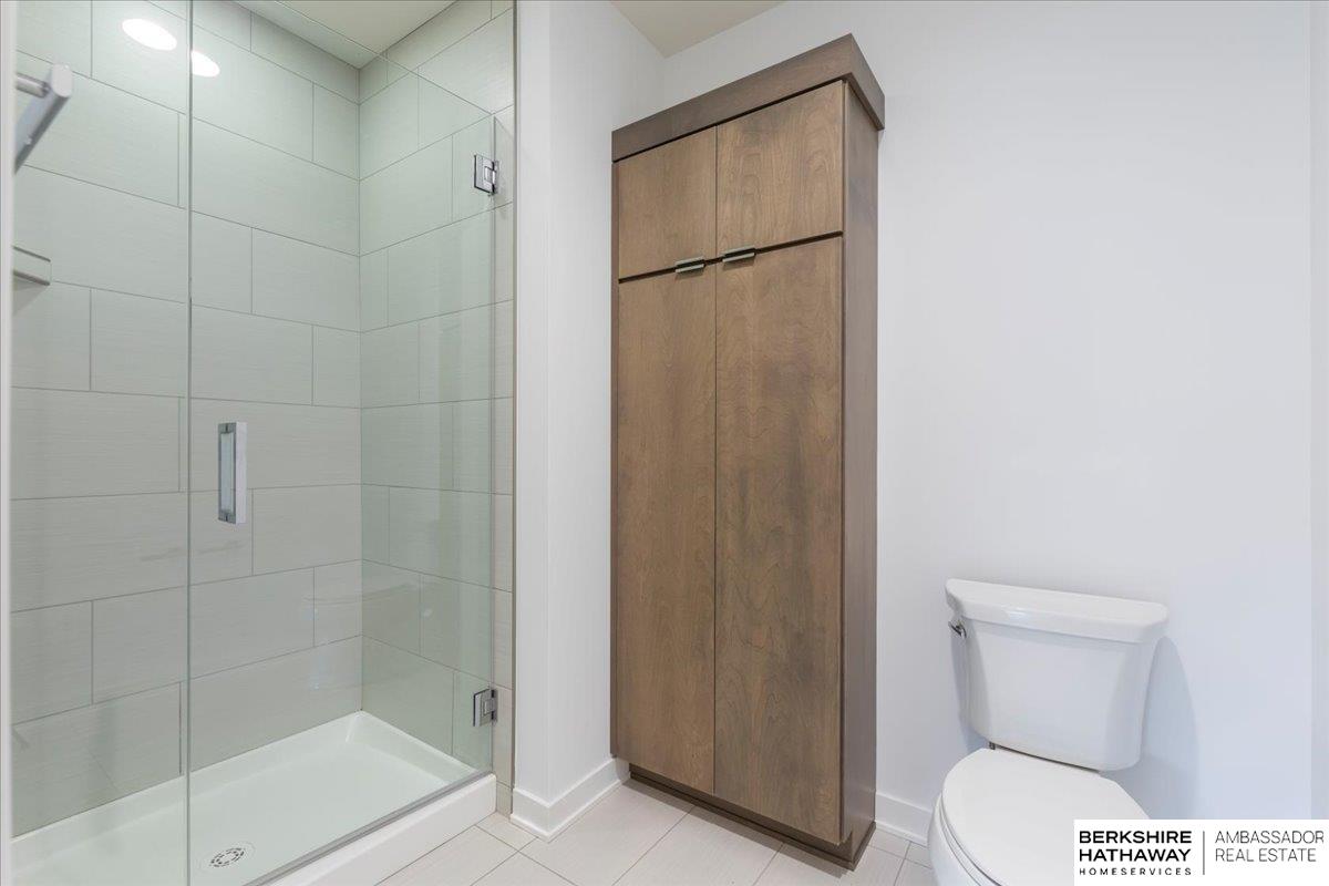 Elkhorn, Nebraska 68022, United States, 4 Bedrooms Bedrooms, ,5 BathroomsBathrooms,Residential,Pending,15675