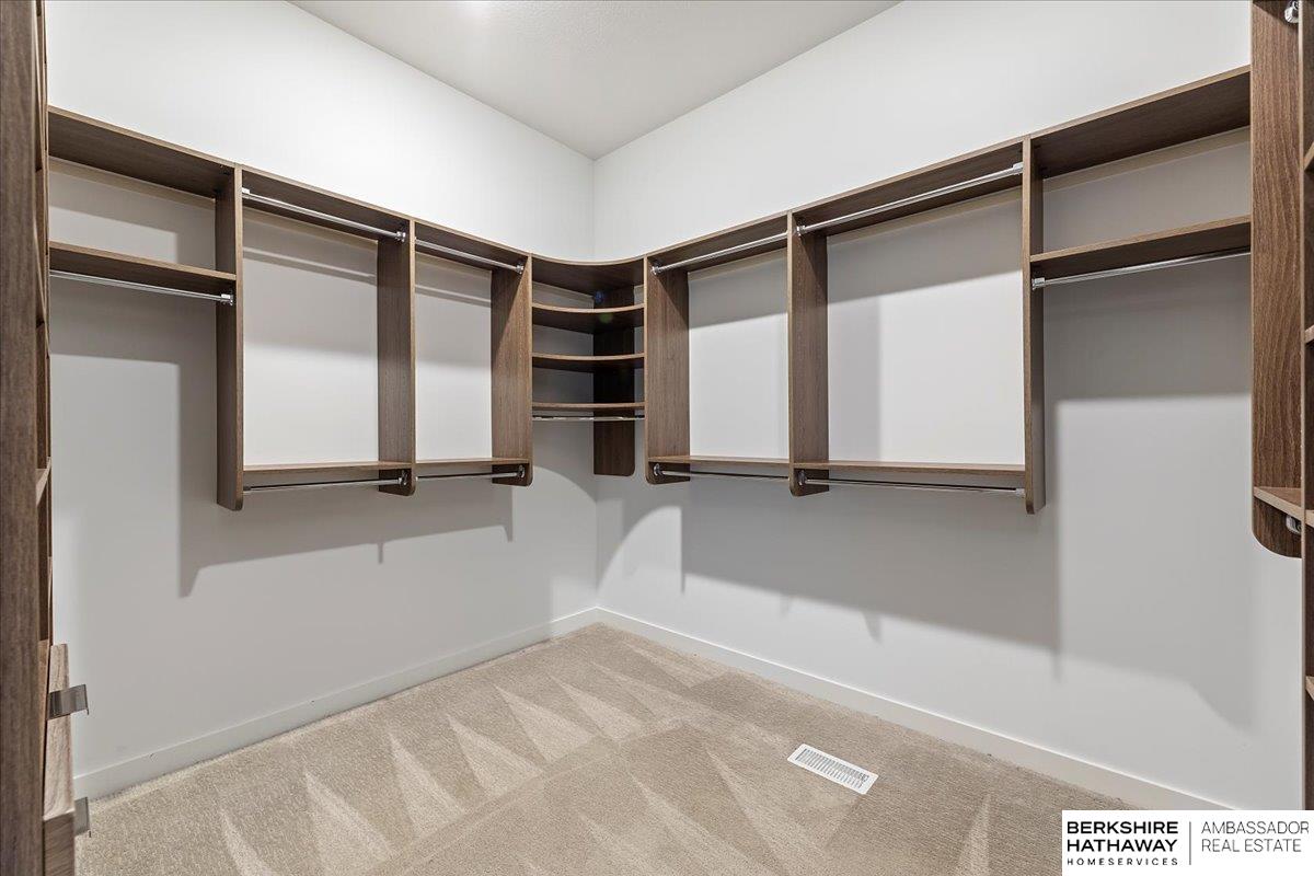 Elkhorn, Nebraska 68022, United States, 4 Bedrooms Bedrooms, ,5 BathroomsBathrooms,Residential,Pending,15675