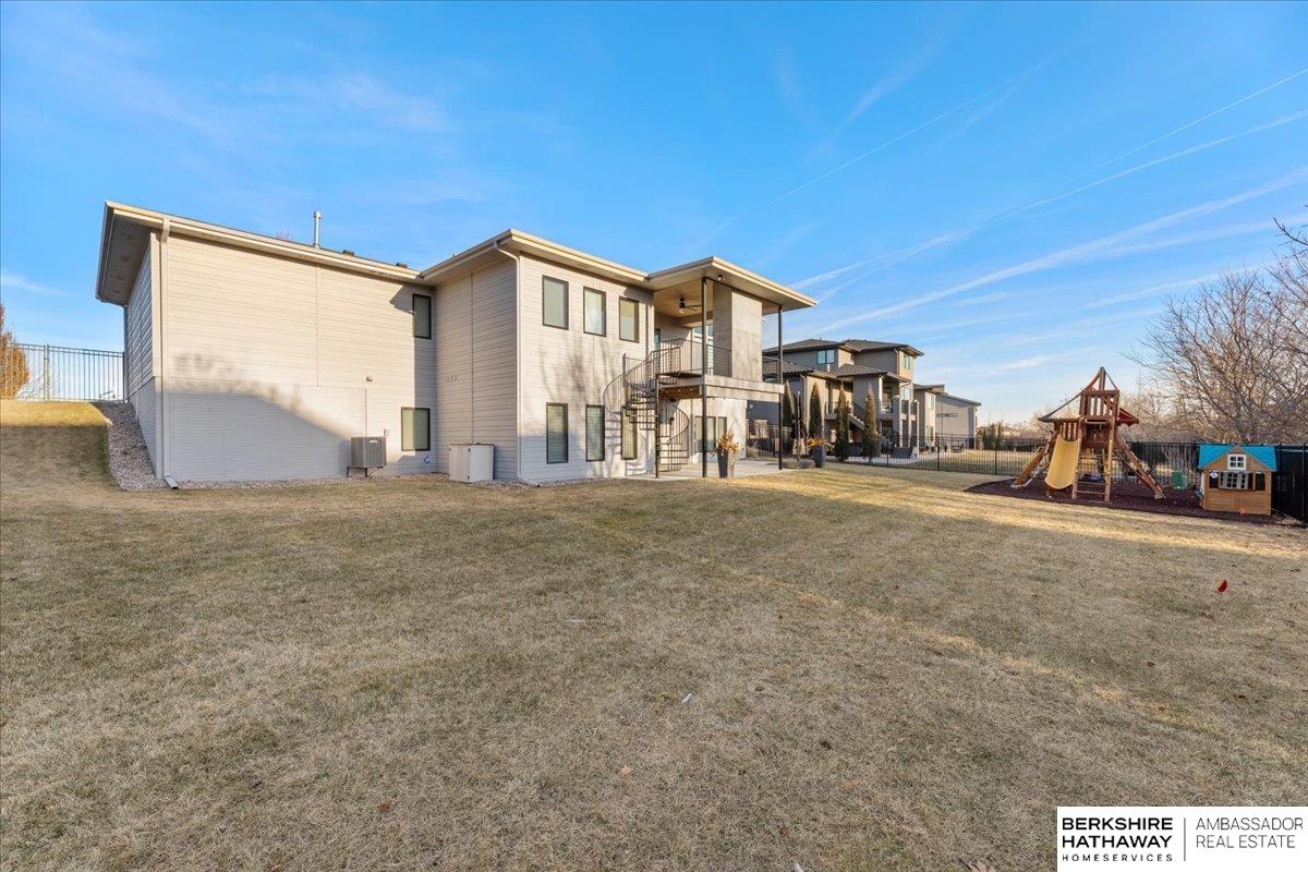 Elkhorn, Nebraska 68022, United States, 4 Bedrooms Bedrooms, ,5 BathroomsBathrooms,Residential,Pending,15675