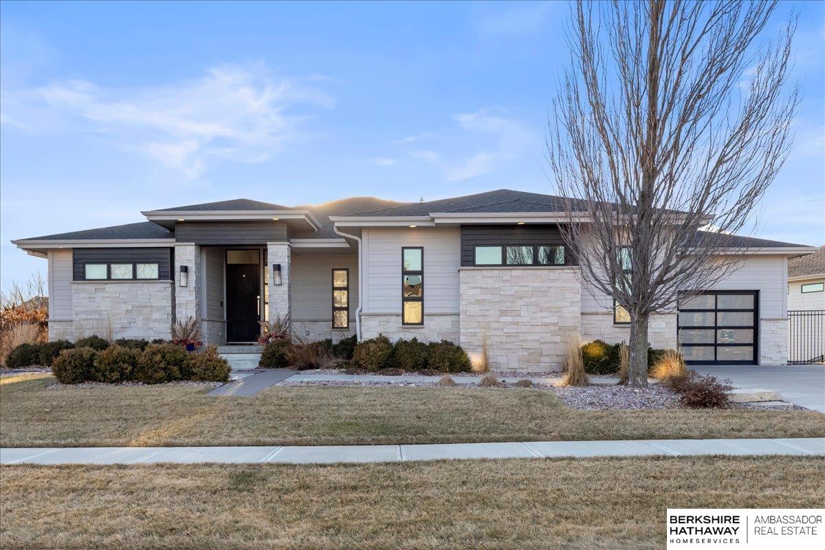 Elkhorn, Nebraska 68022, United States, 4 Bedrooms Bedrooms, ,5 BathroomsBathrooms,Residential,Pending,15675