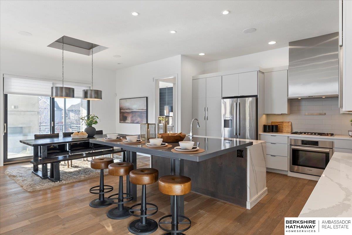 Elkhorn, Nebraska 68022, United States, 4 Bedrooms Bedrooms, ,5 BathroomsBathrooms,Residential,Pending,15675