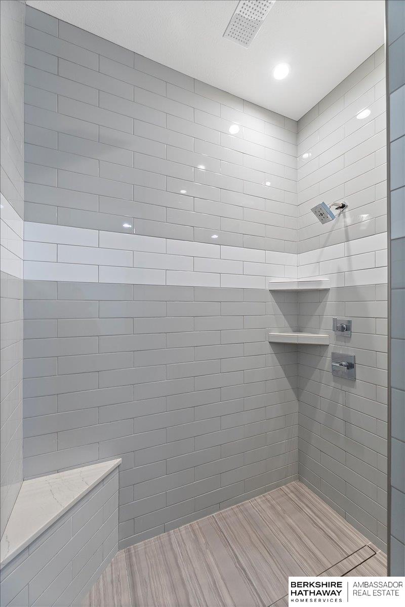 Elkhorn, Nebraska 68022, United States, 4 Bedrooms Bedrooms, ,5 BathroomsBathrooms,Residential,Pending,15675