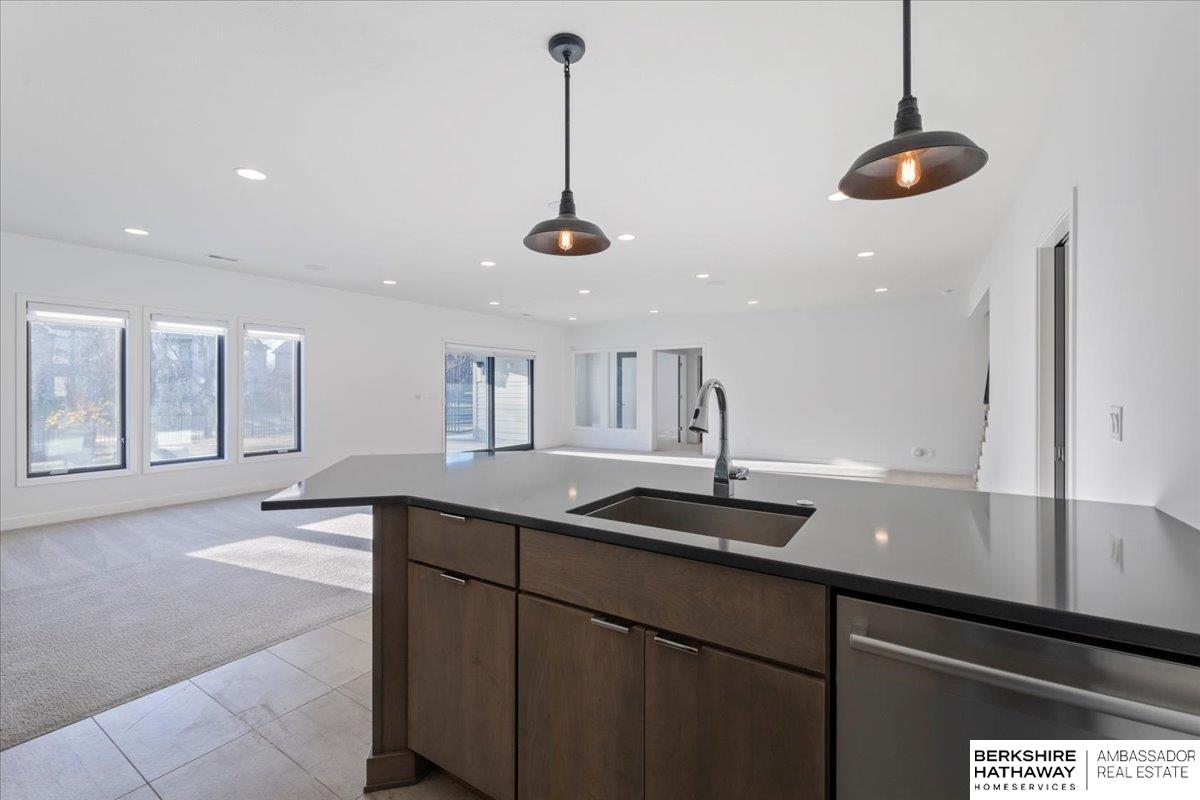 Elkhorn, Nebraska 68022, United States, 4 Bedrooms Bedrooms, ,5 BathroomsBathrooms,Residential,Pending,15675