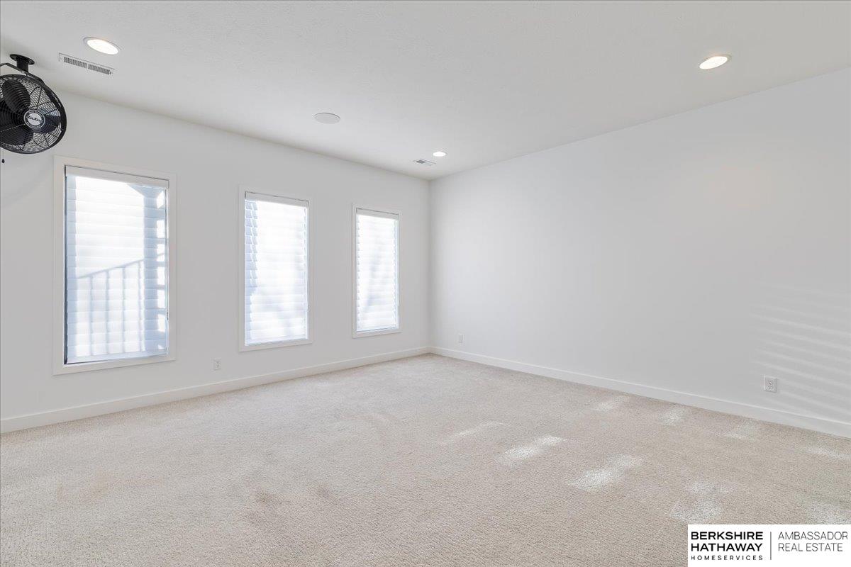 Elkhorn, Nebraska 68022, United States, 4 Bedrooms Bedrooms, ,5 BathroomsBathrooms,Residential,Pending,15675