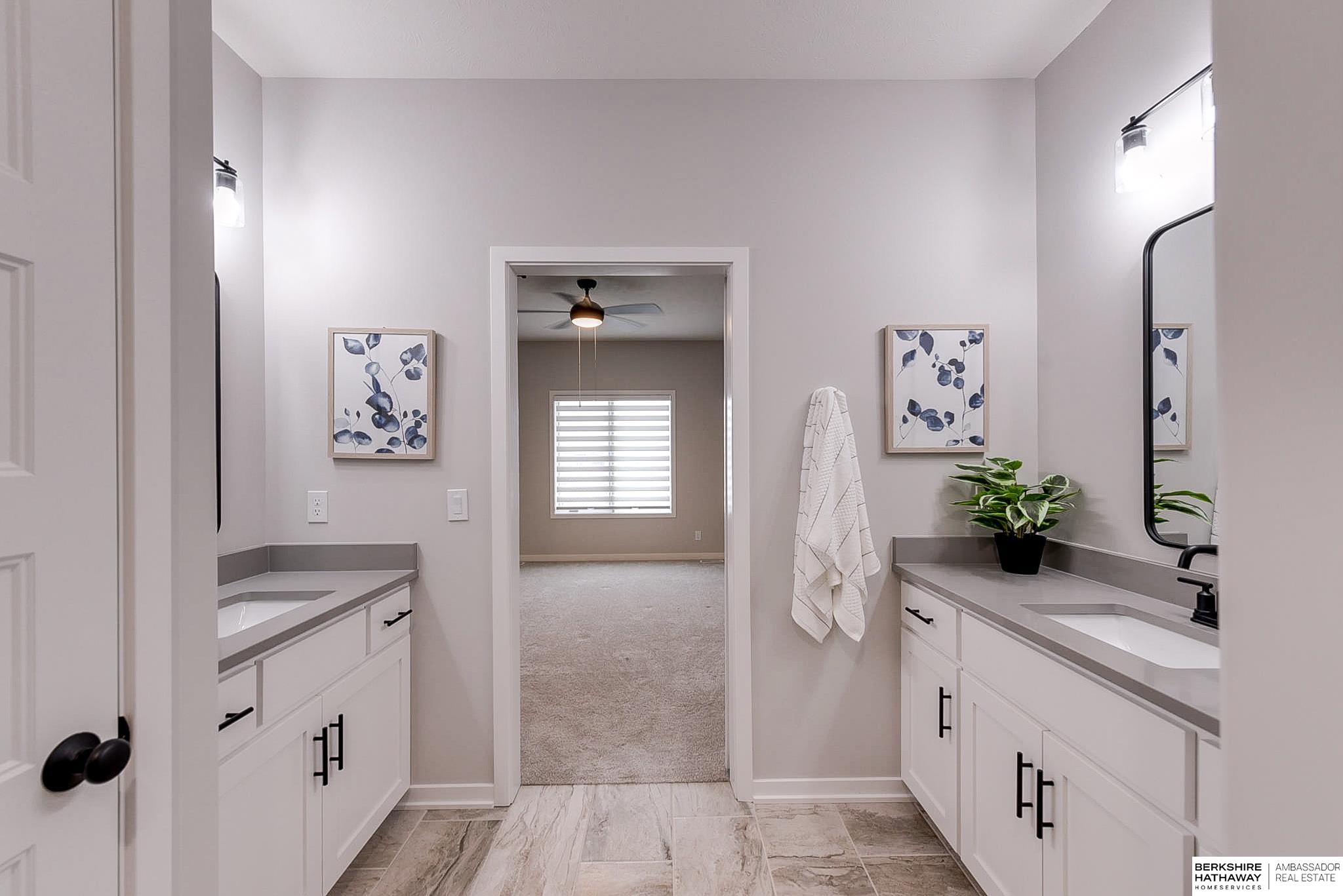 Omaha, Nebraska 68022, United States, 4 Bedrooms Bedrooms, ,3 BathroomsBathrooms,Residential,Pending,14372