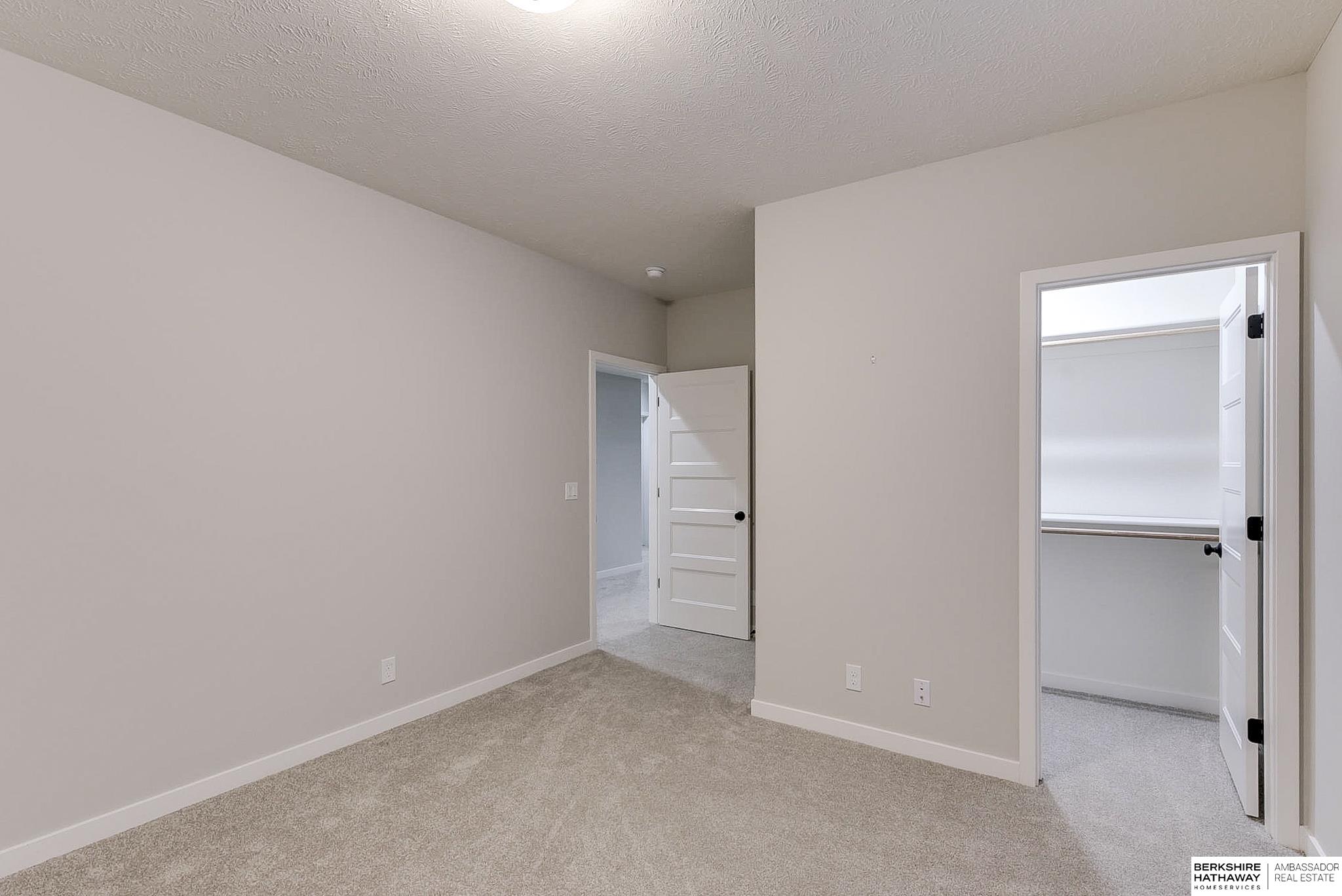 Omaha, Nebraska 68022, United States, 4 Bedrooms Bedrooms, ,3 BathroomsBathrooms,Residential,Pending,14372