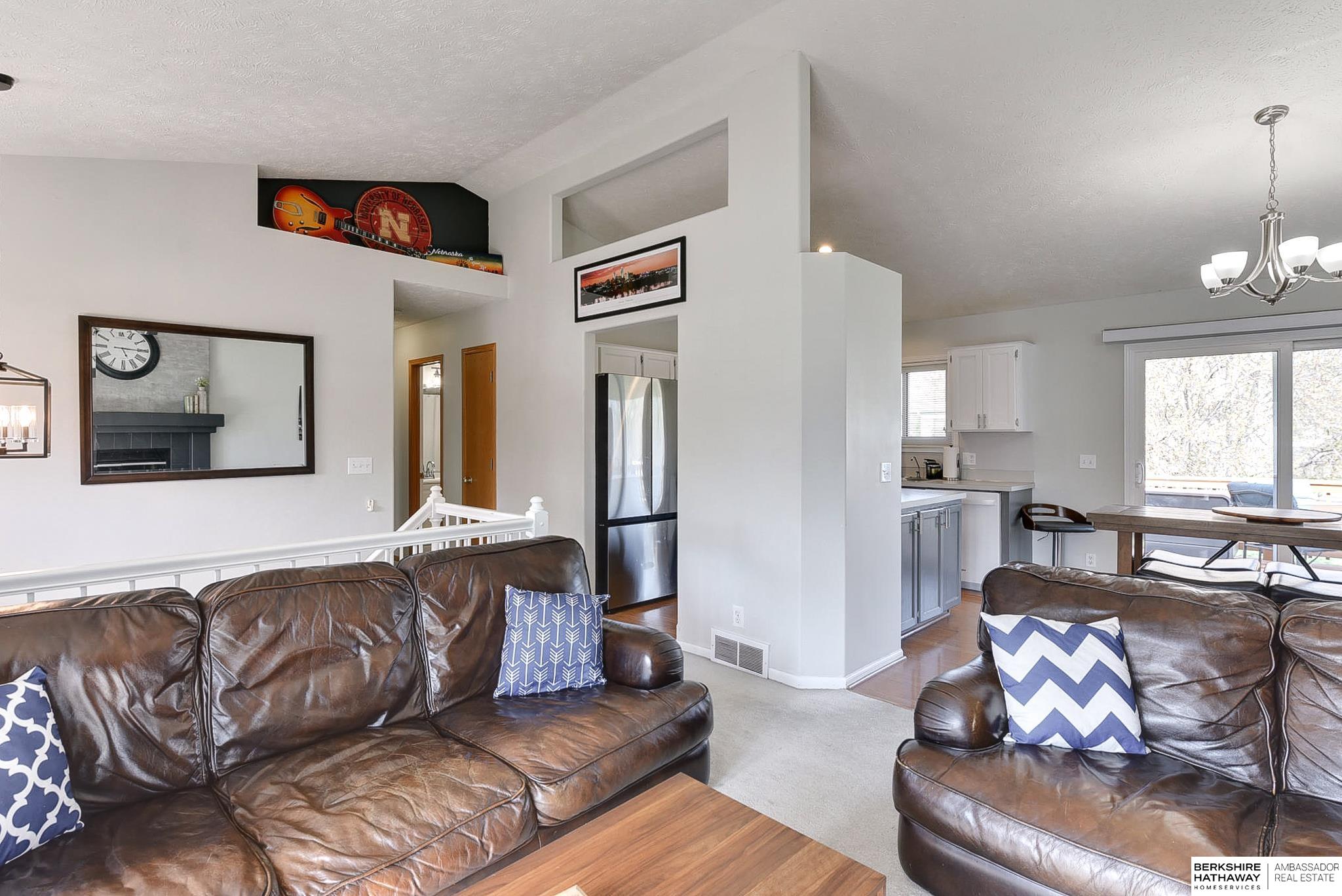 Omaha, Nebraska 68138, United States, 3 Bedrooms Bedrooms, ,2 BathroomsBathrooms,Residential,Pending,114000