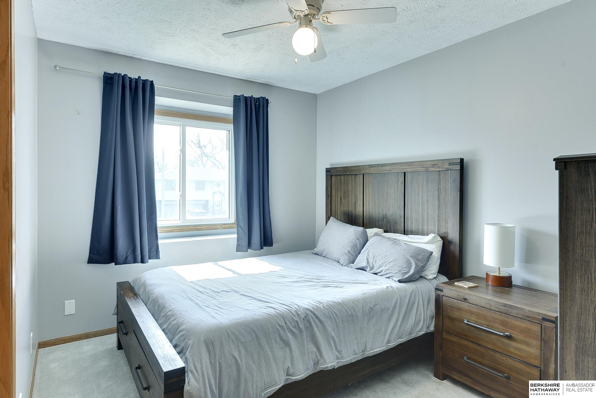 Omaha, Nebraska 68138, United States, 3 Bedrooms Bedrooms, ,2 BathroomsBathrooms,Residential,Pending,114000