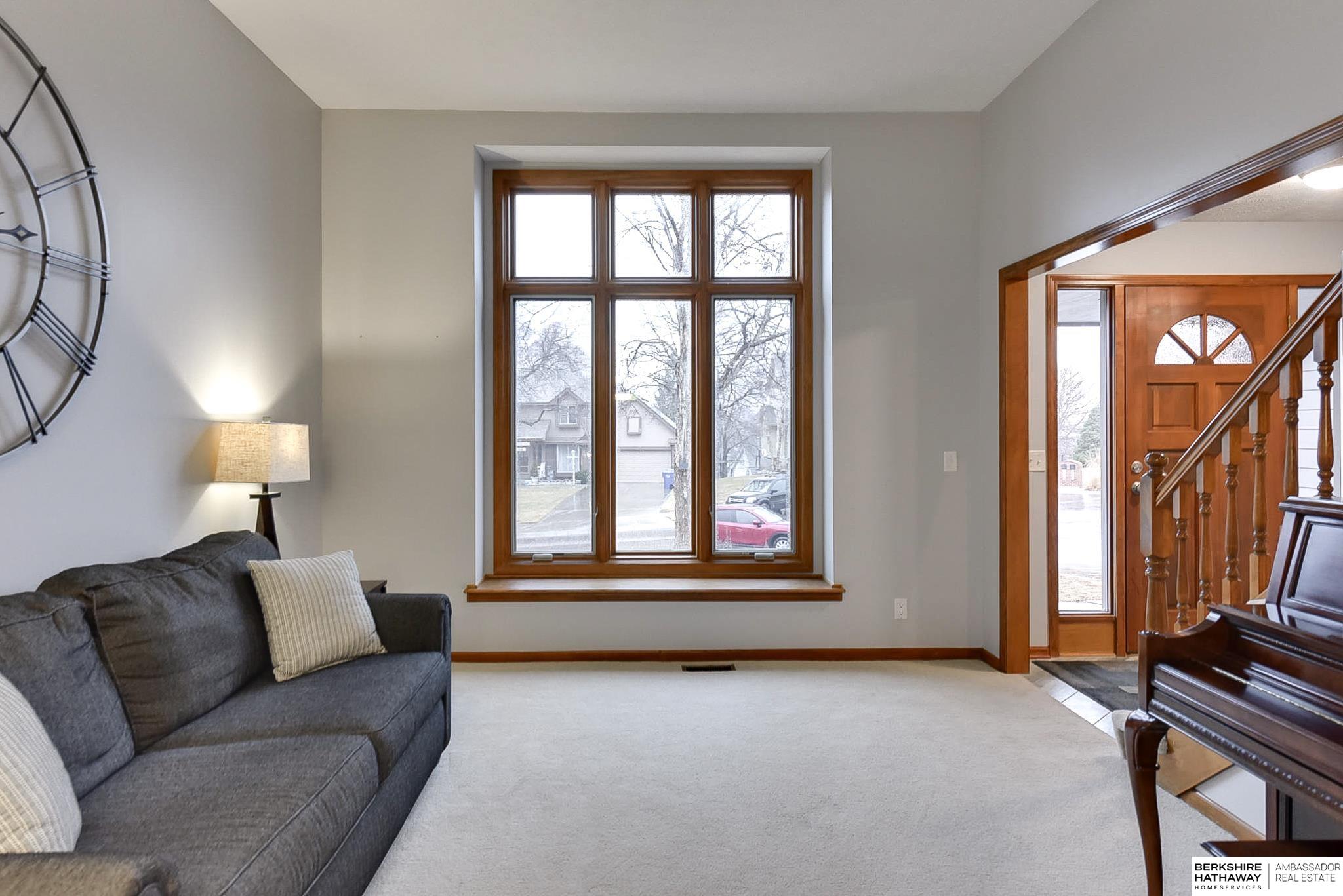 Papillion, Nebraska 68046, United States, 4 Bedrooms Bedrooms, ,4 BathroomsBathrooms,Residential,Pending,83192