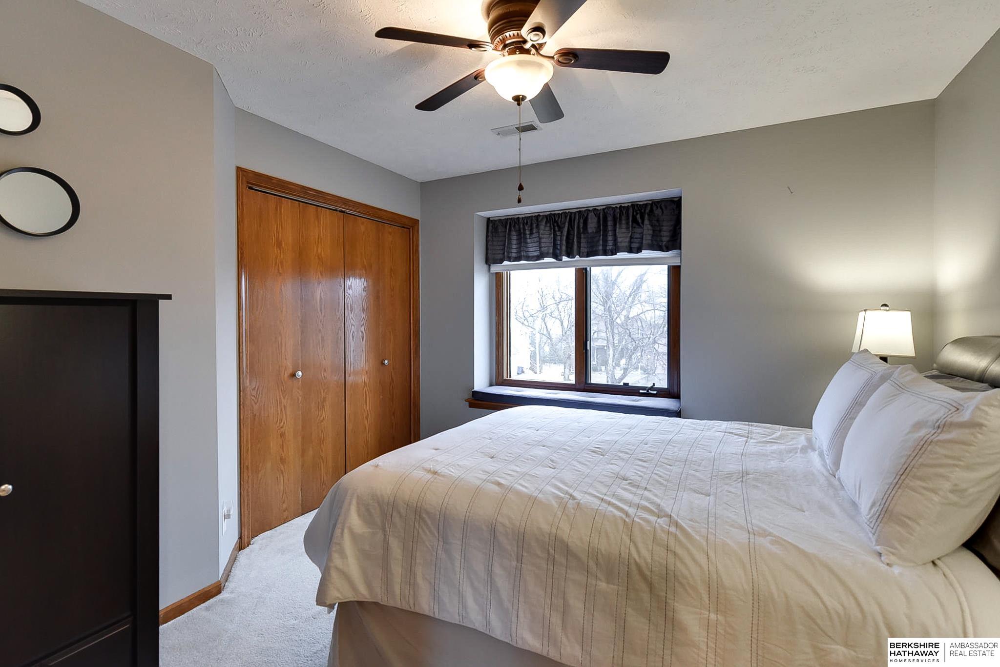 Papillion, Nebraska 68046, United States, 4 Bedrooms Bedrooms, ,4 BathroomsBathrooms,Residential,Pending,83192