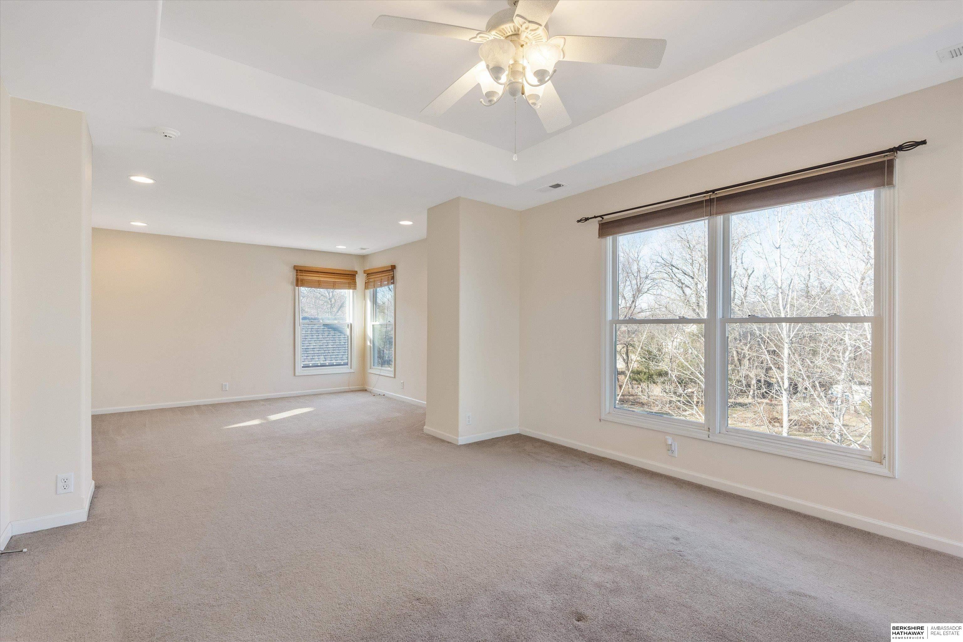 Omaha, Nebraska 68022, United States, 4 Bedrooms Bedrooms, ,4 BathroomsBathrooms,Residential,Pending,17835