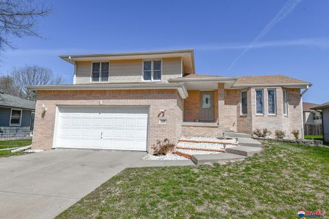 MLS: 22509930
