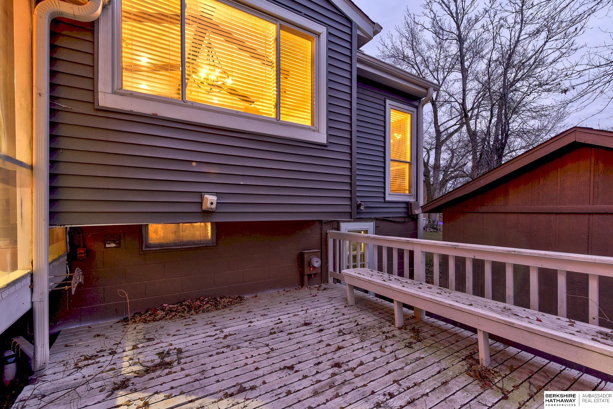 Bellevue, Nebraska 68005, United States, 4 Bedrooms Bedrooms, ,3 BathroomsBathrooms,Residential,Pending,26627