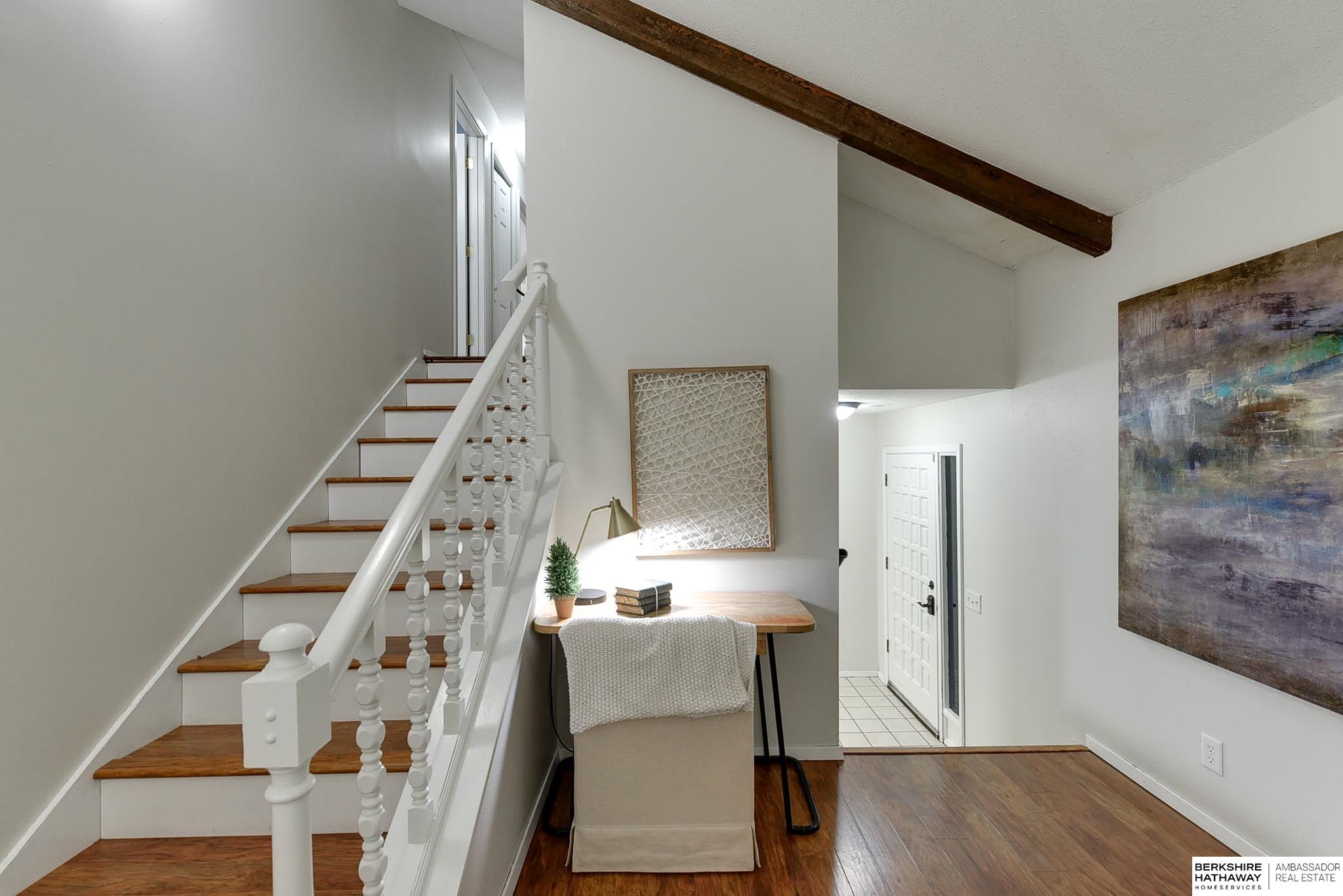 Bellevue, Nebraska 68005, United States, 4 Bedrooms Bedrooms, ,3 BathroomsBathrooms,Residential,Pending,26627