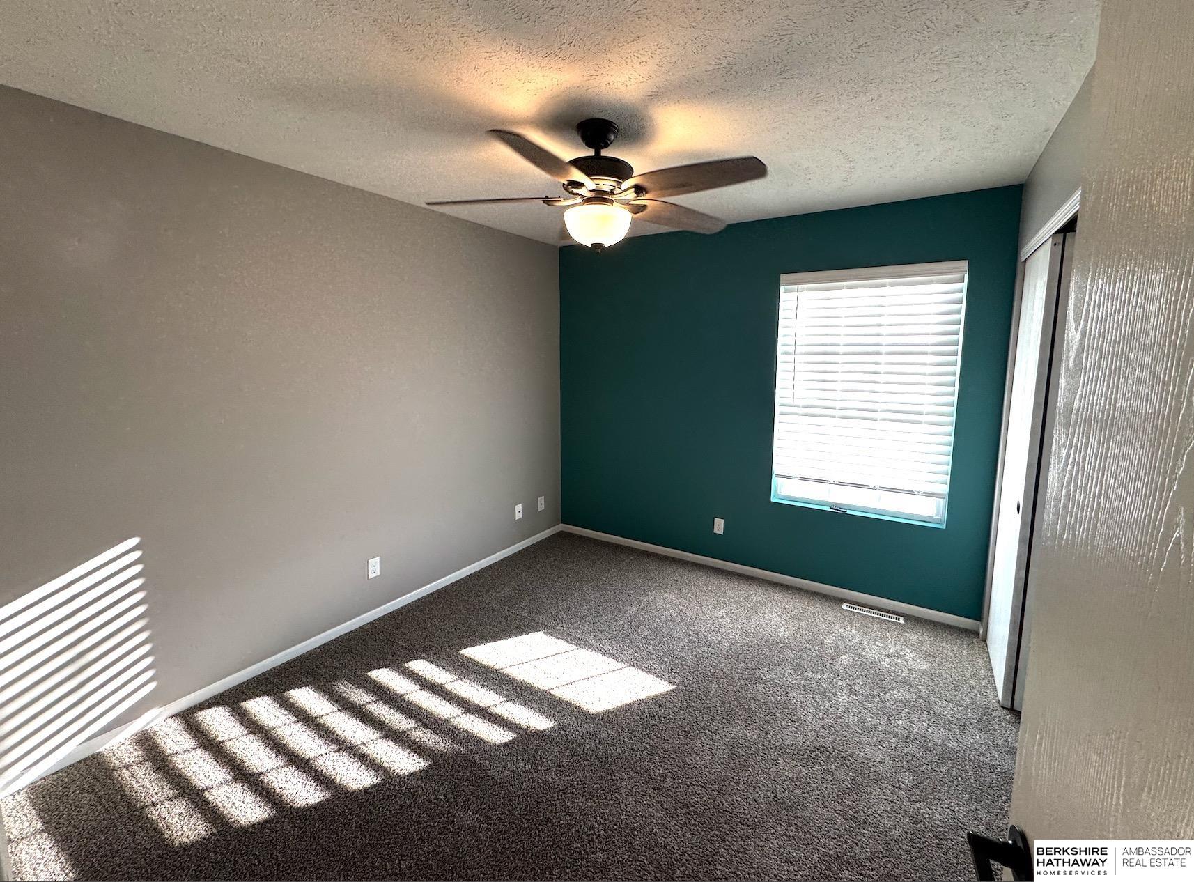 Omaha, Nebraska 68136, United States, 3 Bedrooms Bedrooms, ,2 BathroomsBathrooms,Residential,Pending,12667