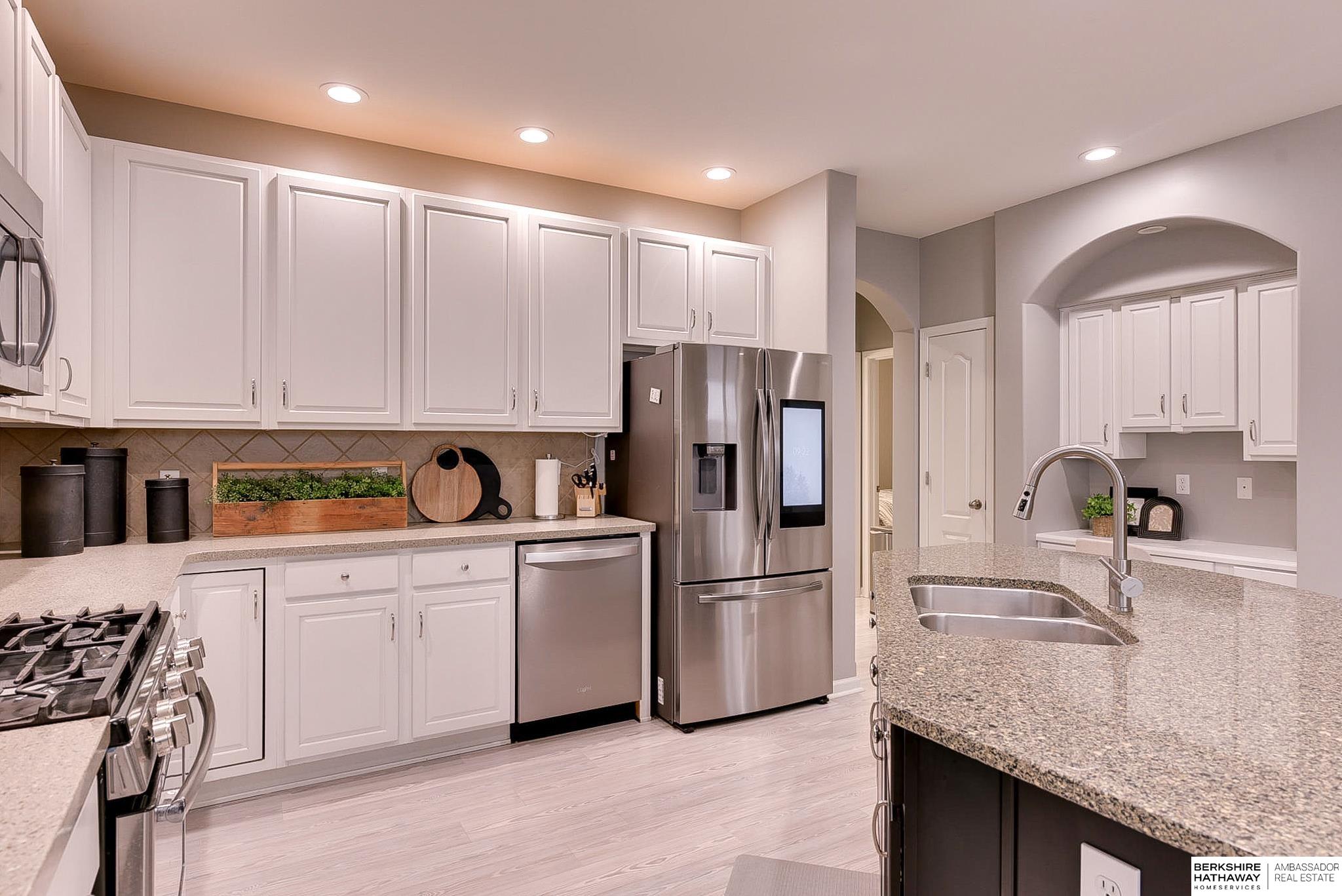 Omaha, Nebraska 68116, United States, 3 Bedrooms Bedrooms, ,3 BathroomsBathrooms,Residential,Active,92433