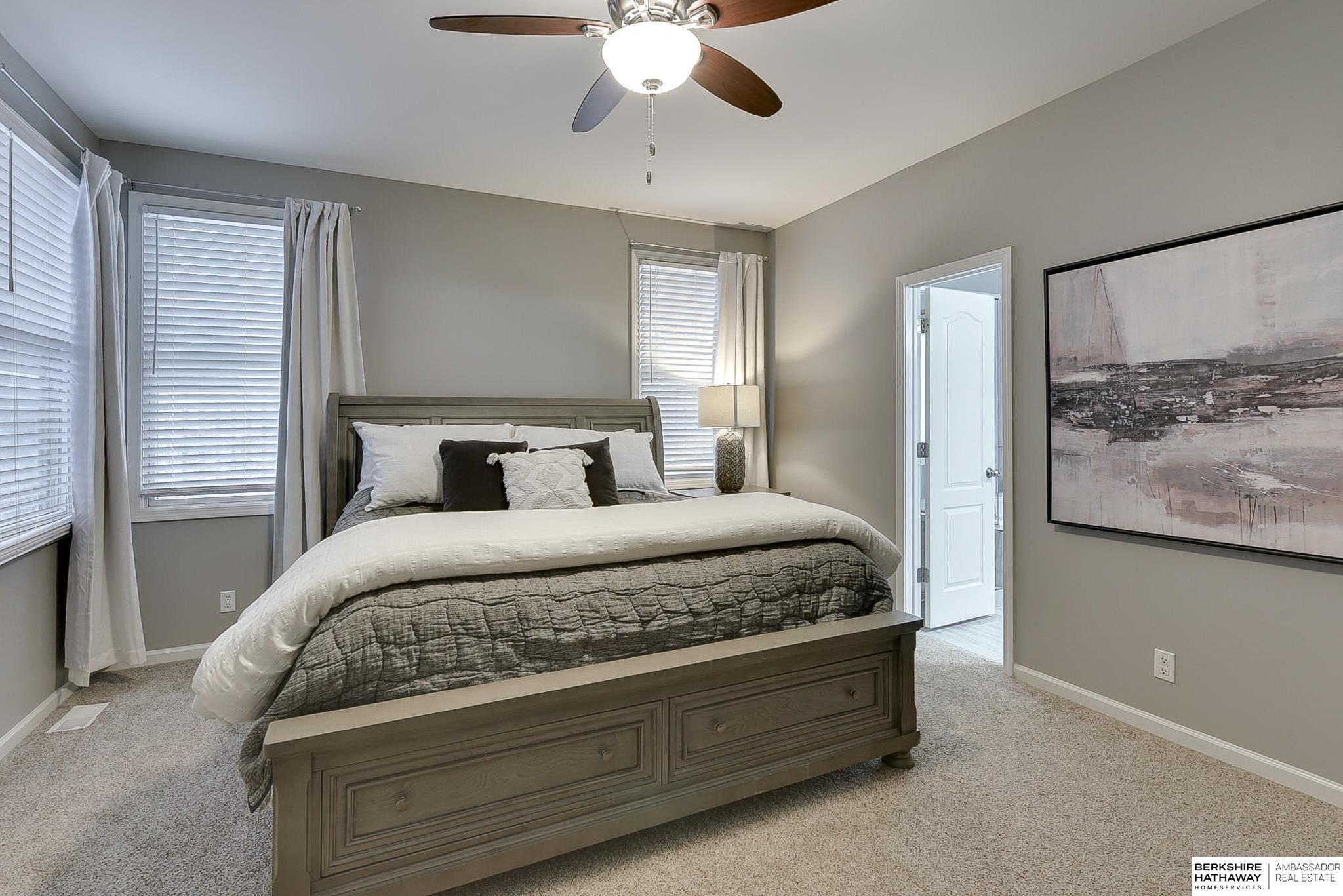 Omaha, Nebraska 68116, United States, 3 Bedrooms Bedrooms, ,3 BathroomsBathrooms,Residential,Active,92433