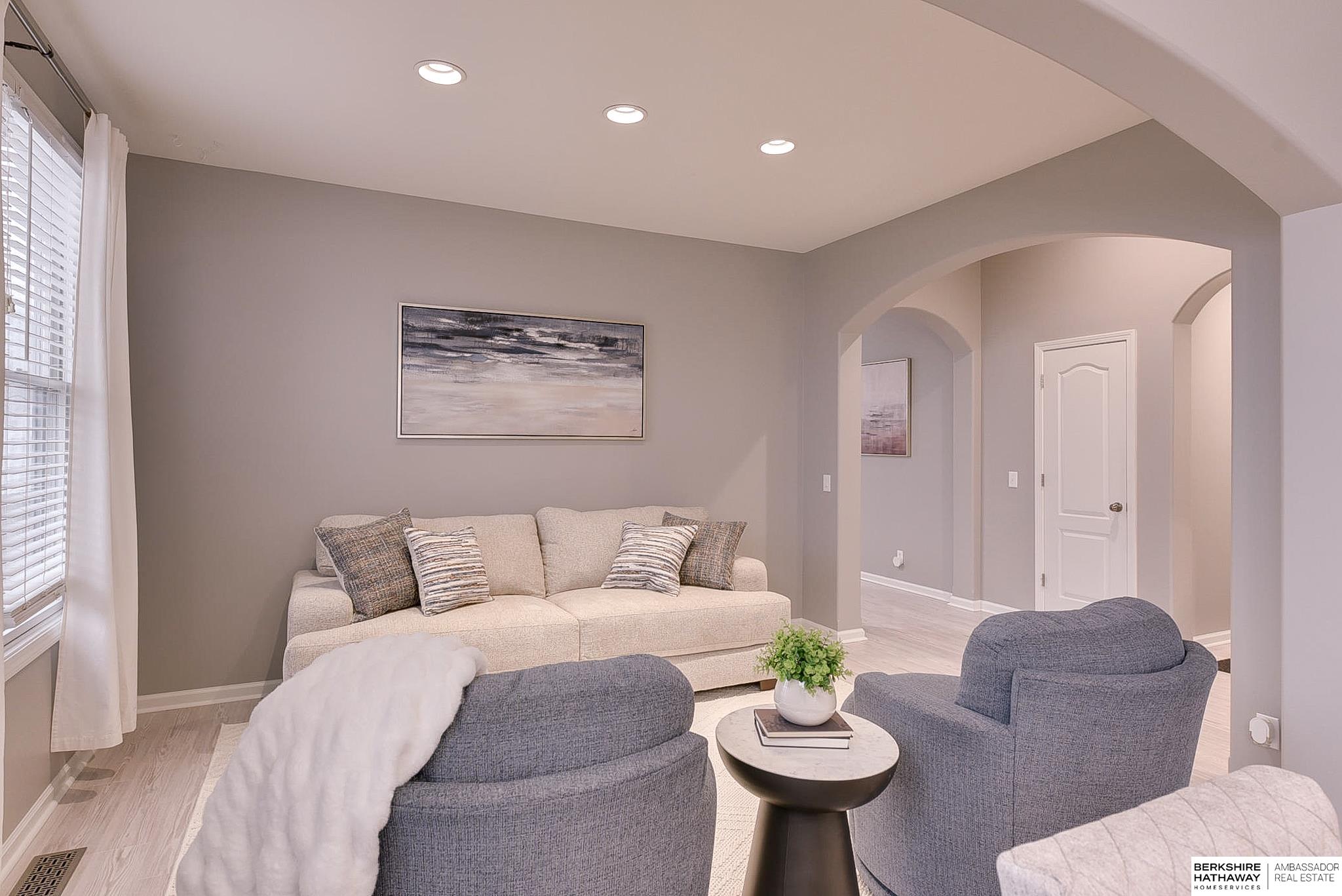 Omaha, Nebraska 68116, United States, 3 Bedrooms Bedrooms, ,3 BathroomsBathrooms,Residential,Active,92433