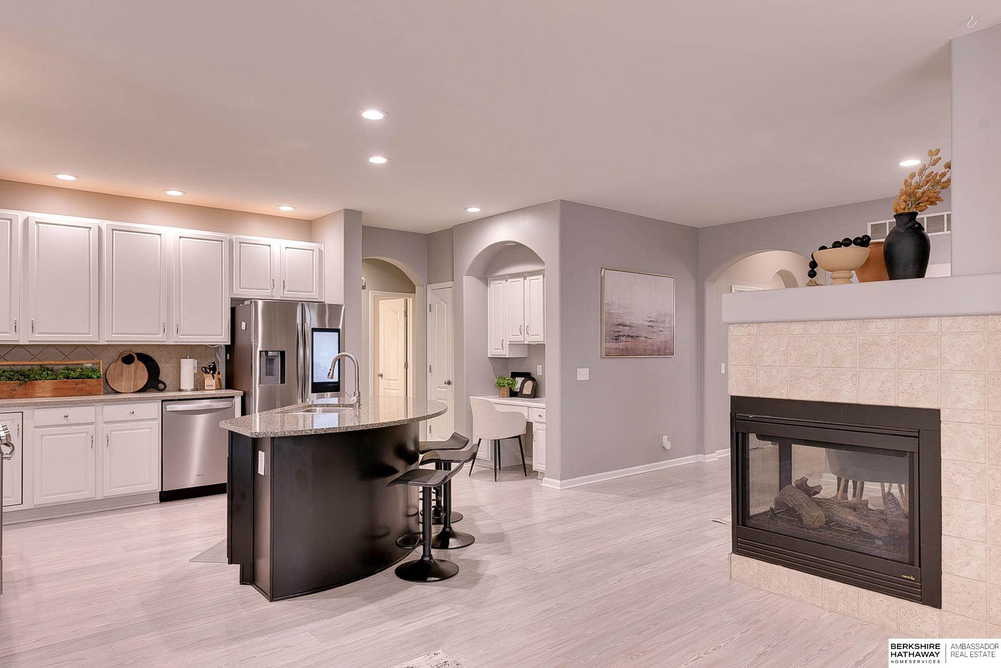 Omaha, Nebraska 68116, United States, 3 Bedrooms Bedrooms, ,3 BathroomsBathrooms,Residential,Active,92433