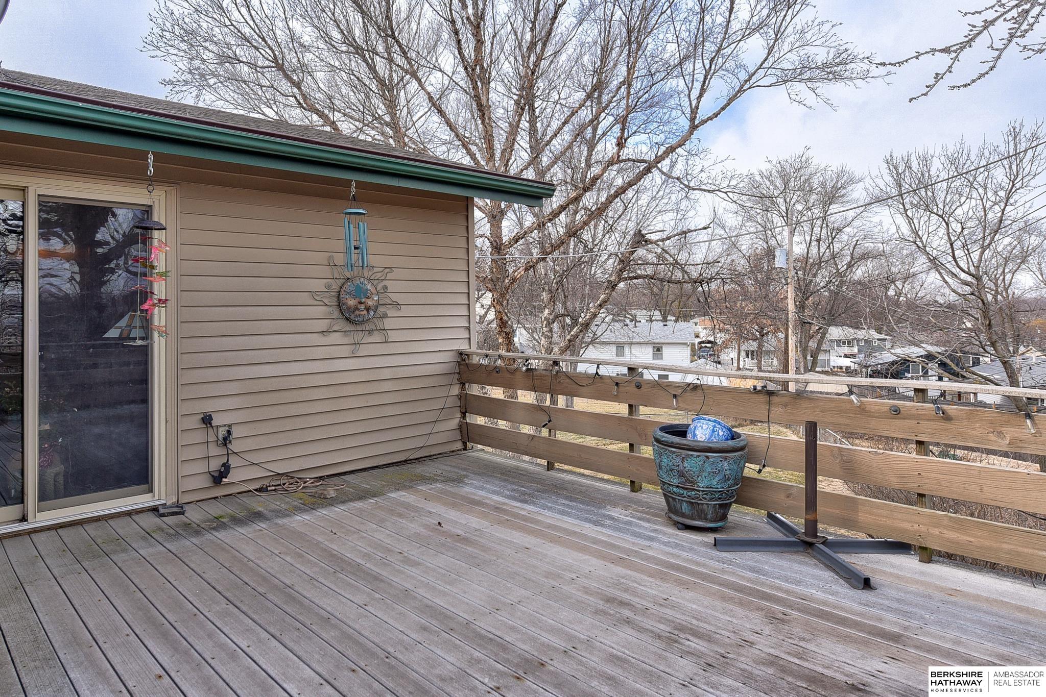 Omaha, Nebraska 68124, United States, 3 Bedrooms Bedrooms, ,2 BathroomsBathrooms,Residential,Pending,16376