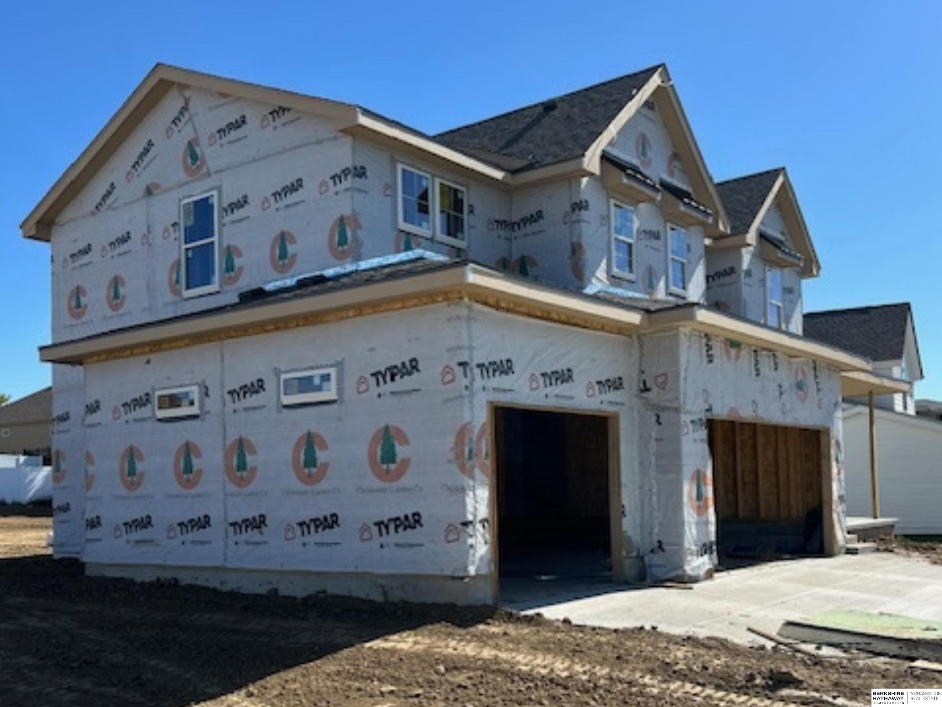 Omaha, Nebraska 68135, United States, 4 Bedrooms Bedrooms, ,3 BathroomsBathrooms,Residential,Pending,56359