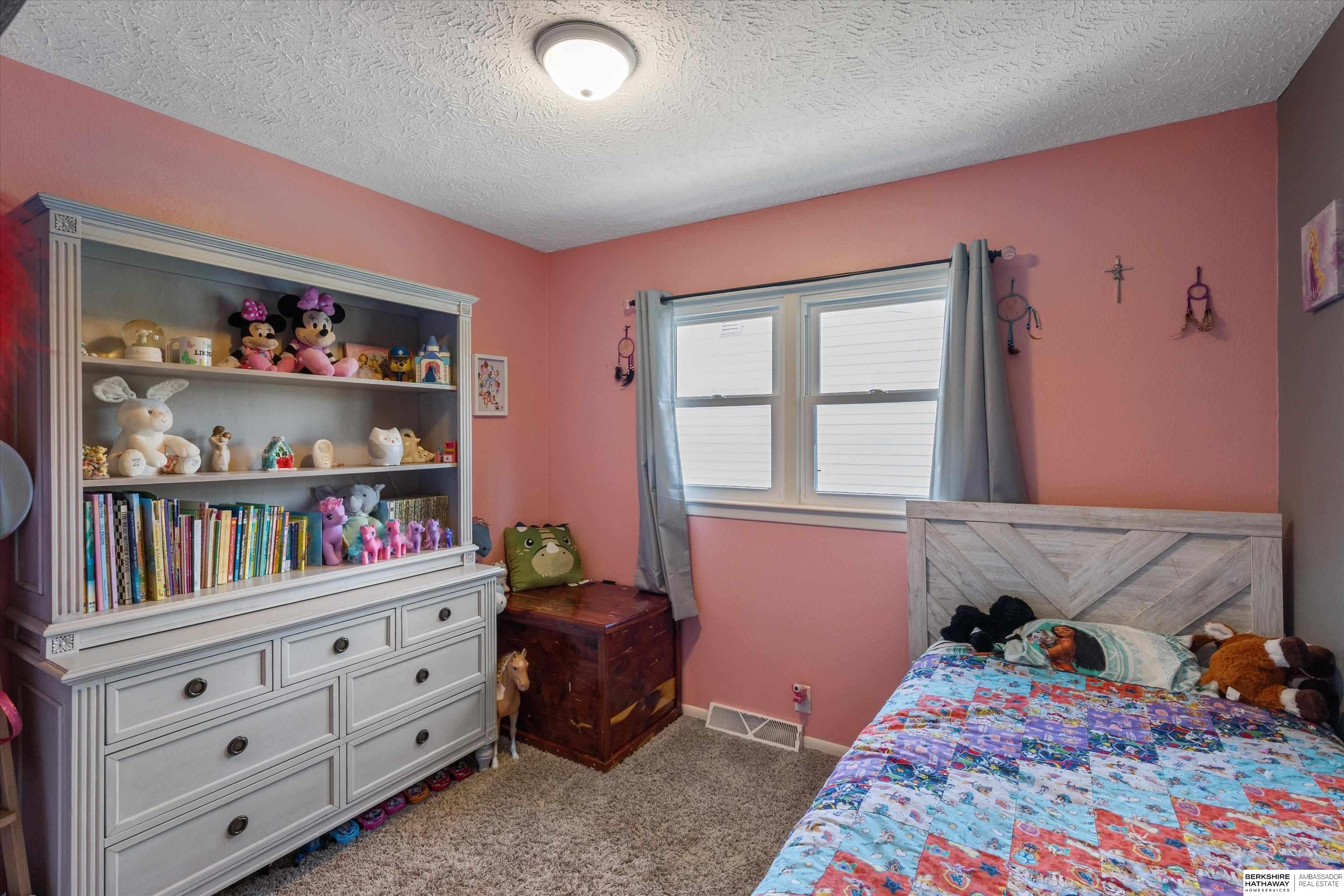 Plattsmouth, Nebraska 68048, United States, 3 Bedrooms Bedrooms, ,2 BathroomsBathrooms,Residential,Pending,91209