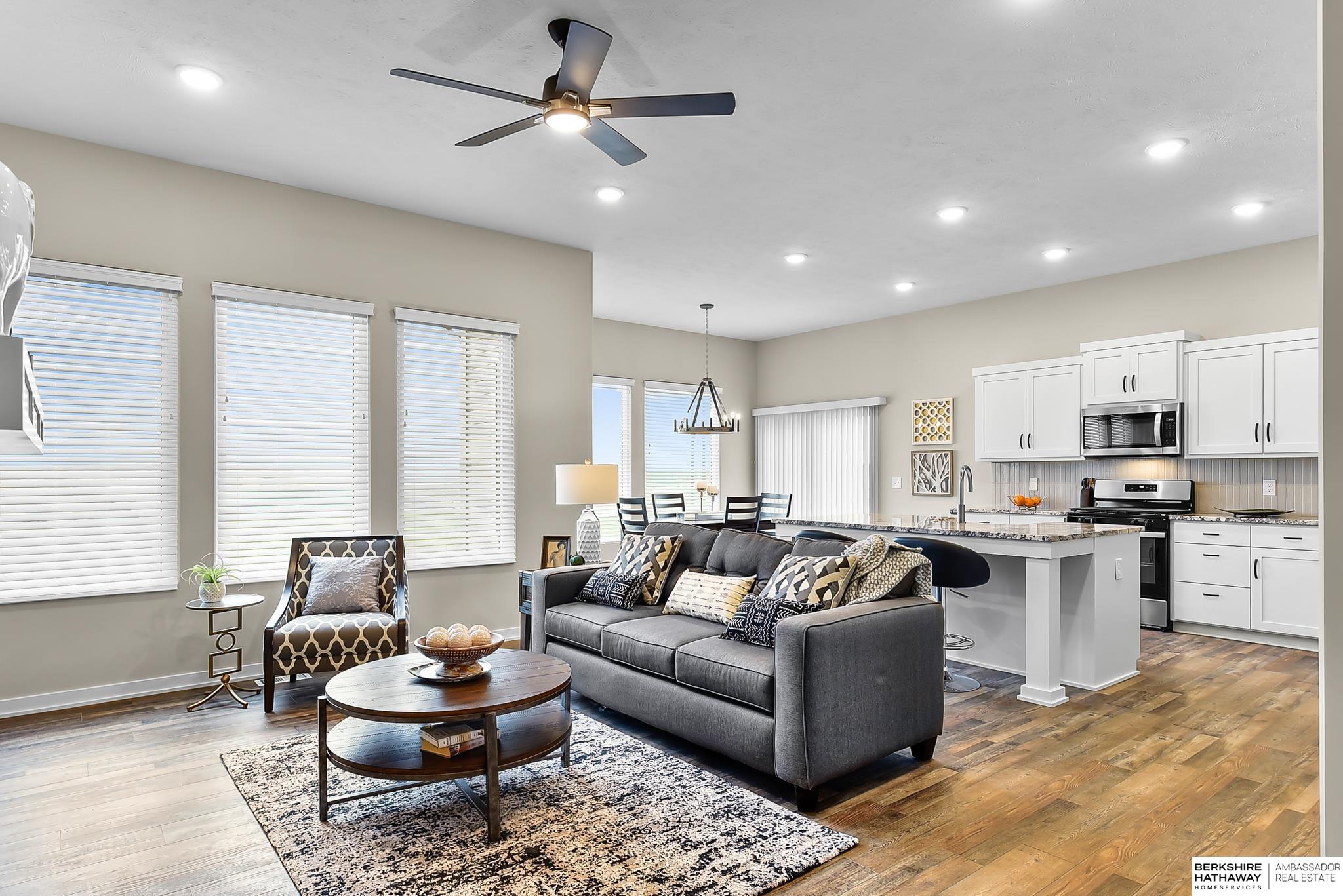 Bellevue, Nebraska 68123, United States, 3 Bedrooms Bedrooms, ,2 BathroomsBathrooms,Residential,Active,73265