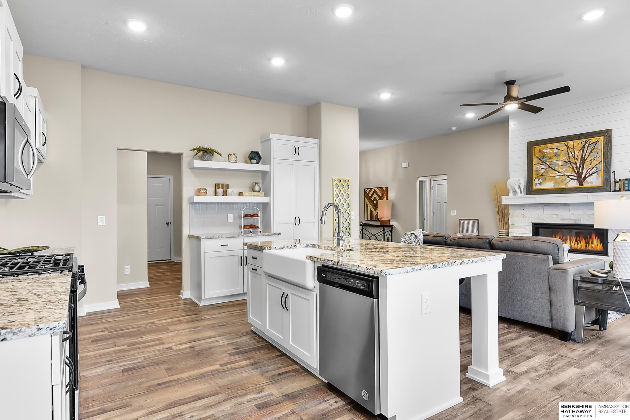 Bellevue, Nebraska 68123, United States, 3 Bedrooms Bedrooms, ,2 BathroomsBathrooms,Residential,Active,73265