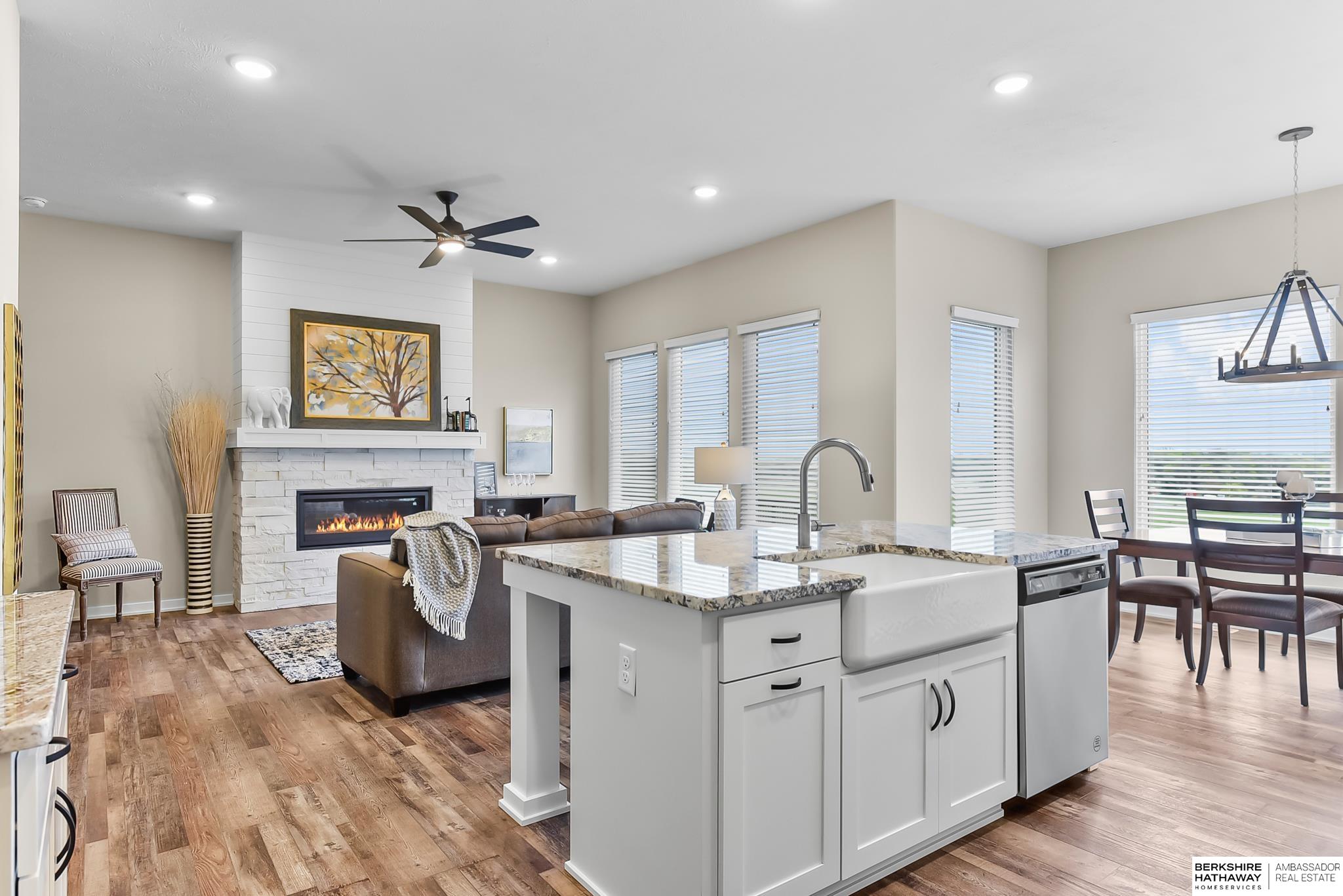 Bellevue, Nebraska 68123, United States, 3 Bedrooms Bedrooms, ,2 BathroomsBathrooms,Residential,Active,73265