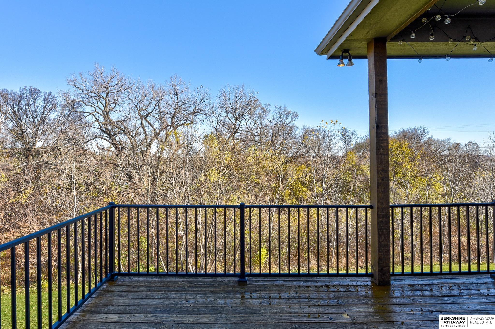 Elkhorn, Nebraska 68022, United States, 5 Bedrooms Bedrooms, ,4 BathroomsBathrooms,Residential,Pending,22632