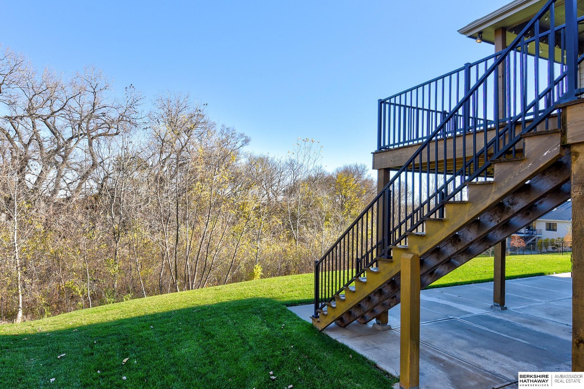 Elkhorn, Nebraska 68022, United States, 5 Bedrooms Bedrooms, ,4 BathroomsBathrooms,Residential,Pending,22632