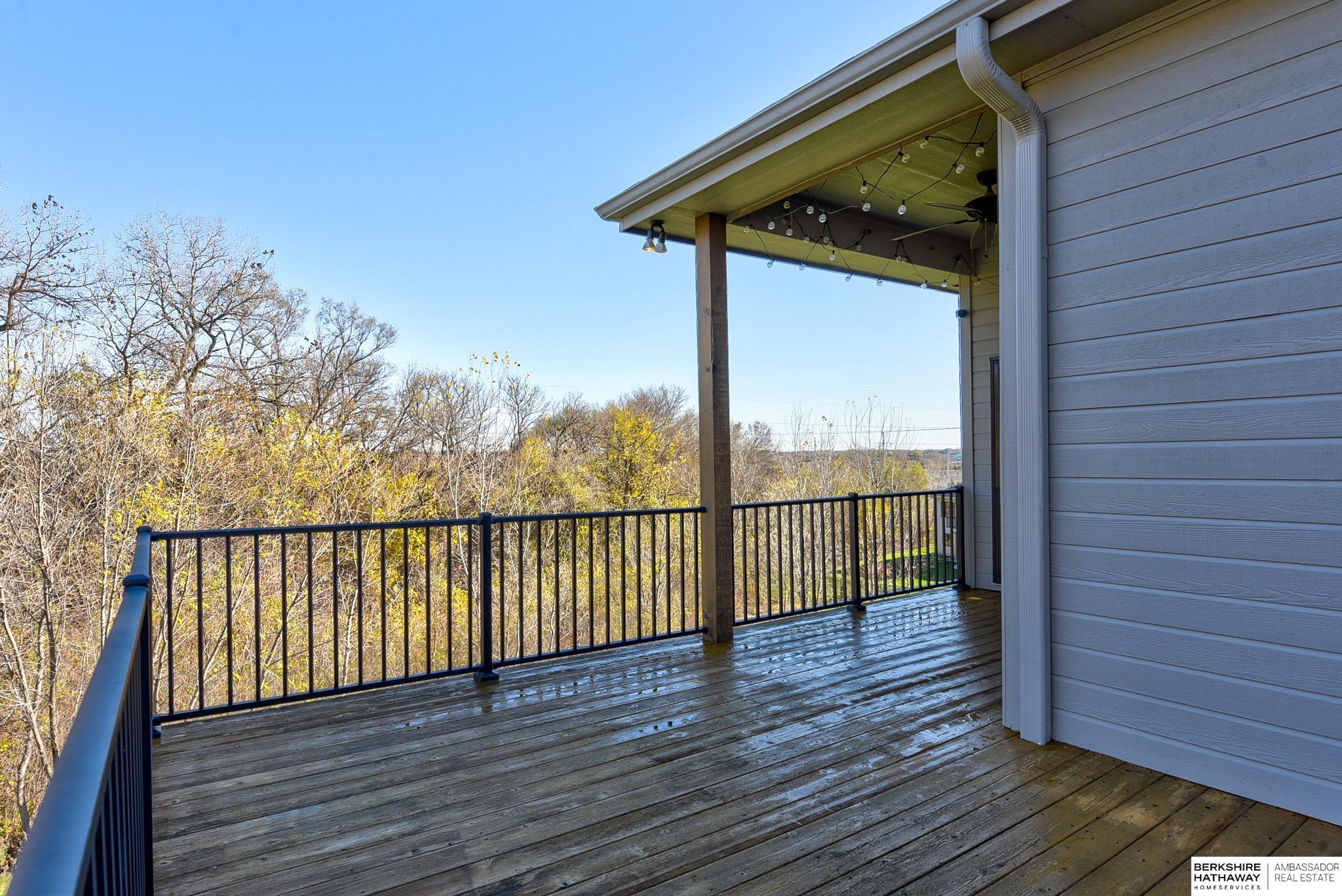 Elkhorn, Nebraska 68022, United States, 5 Bedrooms Bedrooms, ,4 BathroomsBathrooms,Residential,Pending,22632