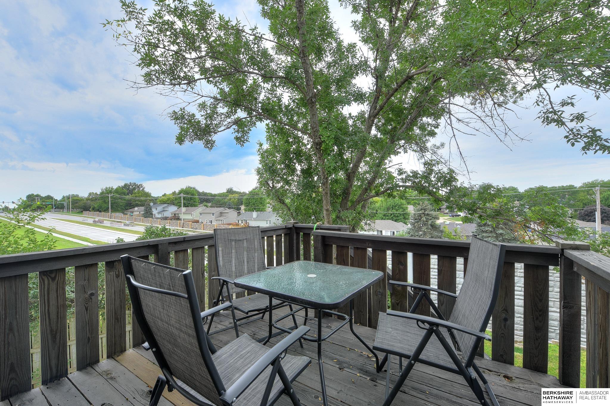 Omaha, Nebraska 68154, United States, 3 Bedrooms Bedrooms, ,4 BathroomsBathrooms,Residential,Pending,14770