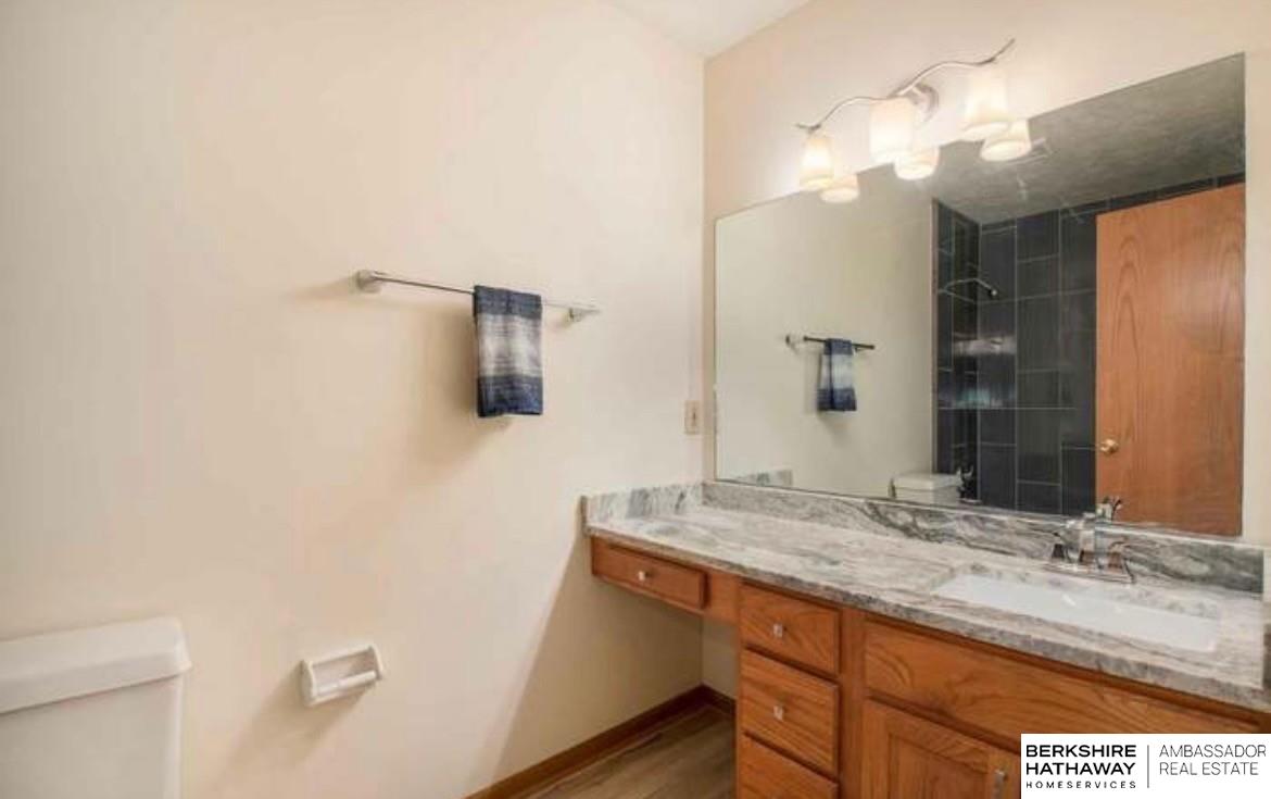 Omaha, Nebraska 68154, United States, 3 Bedrooms Bedrooms, ,4 BathroomsBathrooms,Residential,Pending,14770