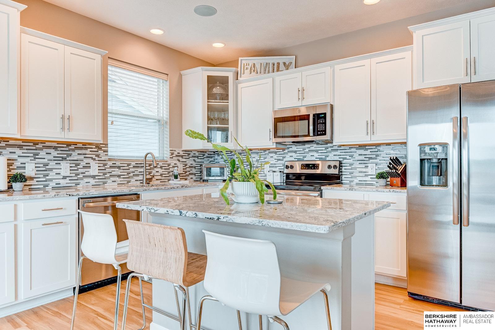 Bennington, Nebraska 68007, United States, 5 Bedrooms Bedrooms, ,4 BathroomsBathrooms,Residential,Active,107851