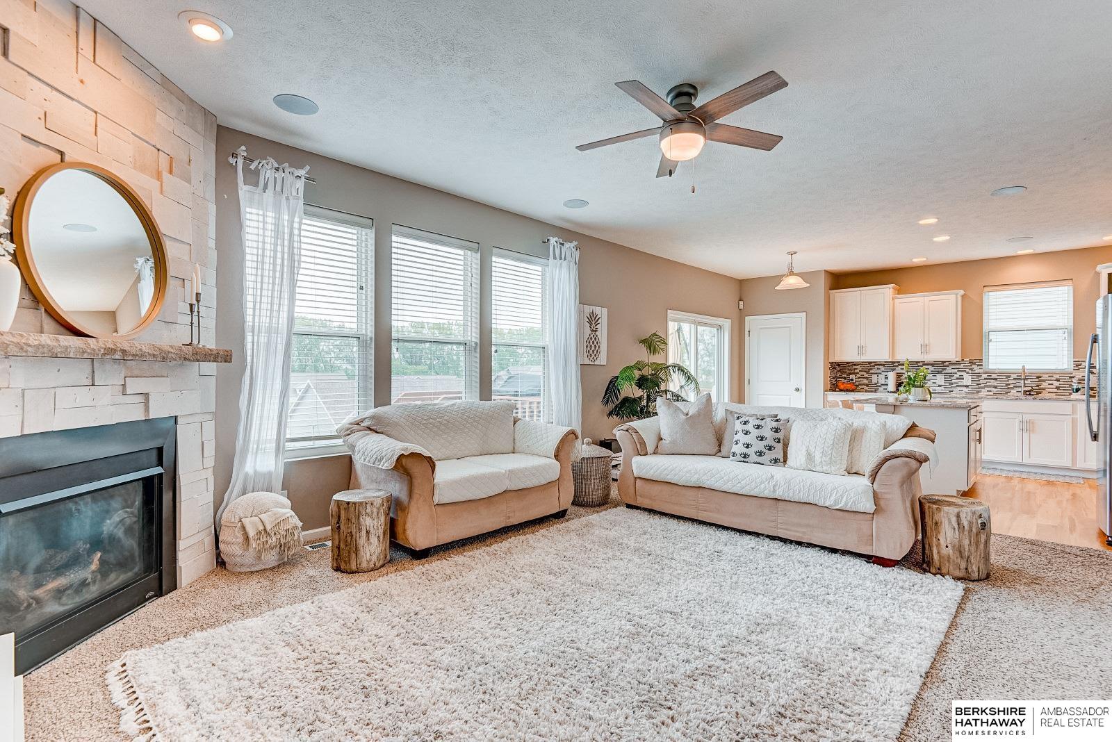 Bennington, Nebraska 68007, United States, 5 Bedrooms Bedrooms, ,4 BathroomsBathrooms,Residential,Active,107851