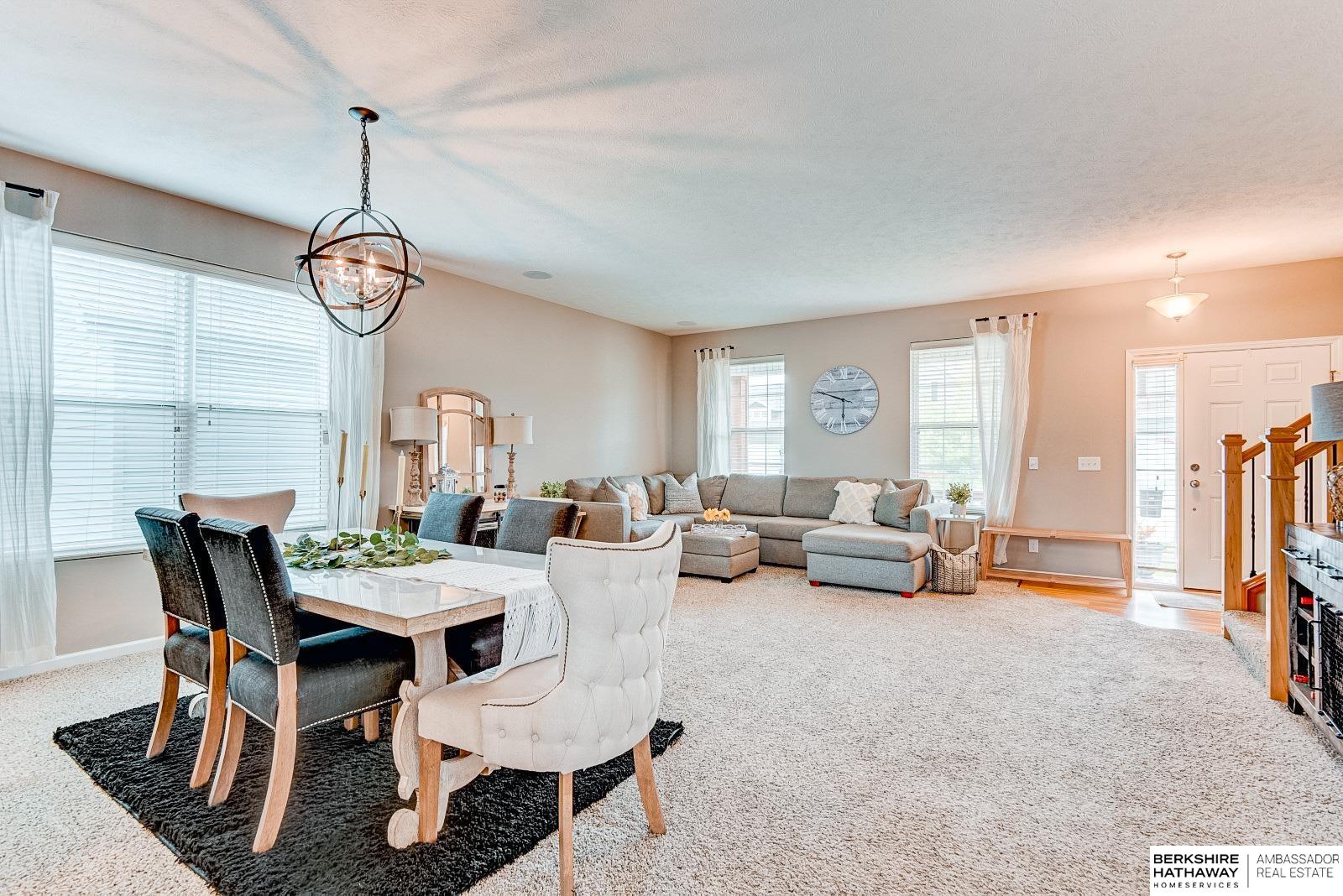 Bennington, Nebraska 68007, United States, 5 Bedrooms Bedrooms, ,4 BathroomsBathrooms,Residential,Active,107851